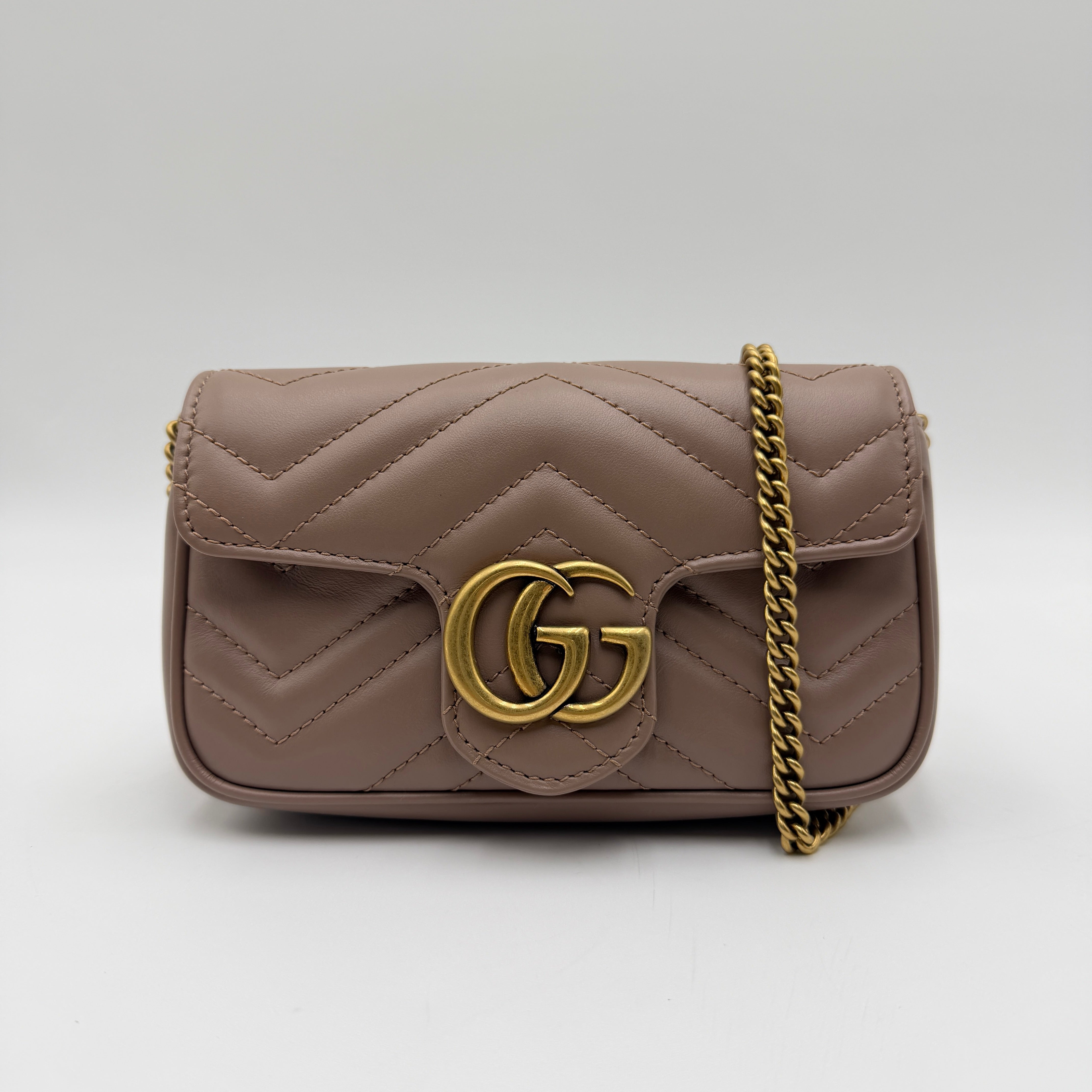 Gucci Super Mini Marmont