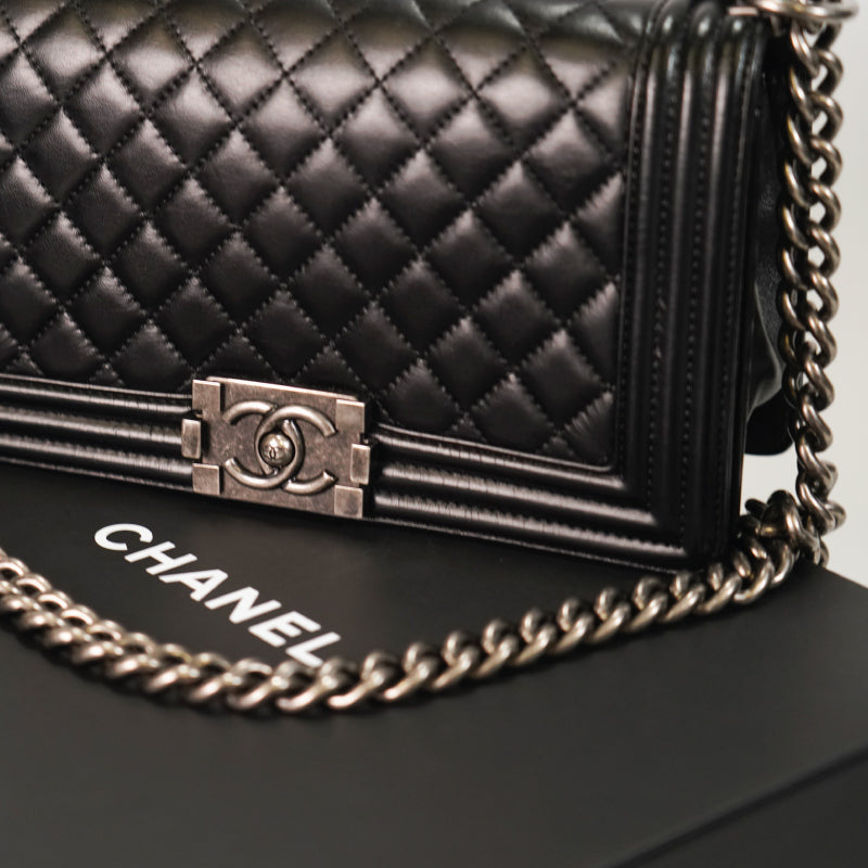 Chanel Boy Medium Black