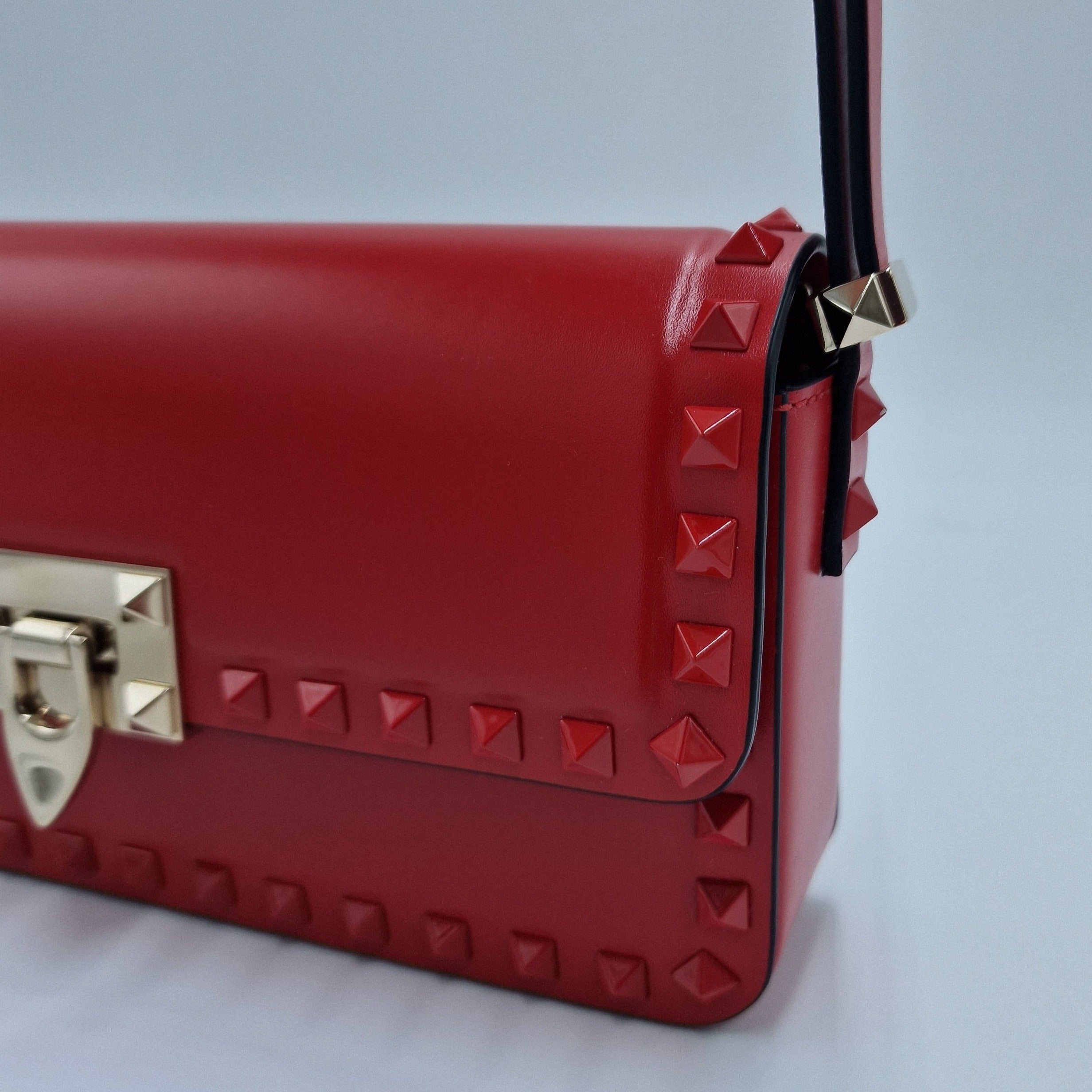 Valentino Garavani Rockstud23 Leather shoulder bag 