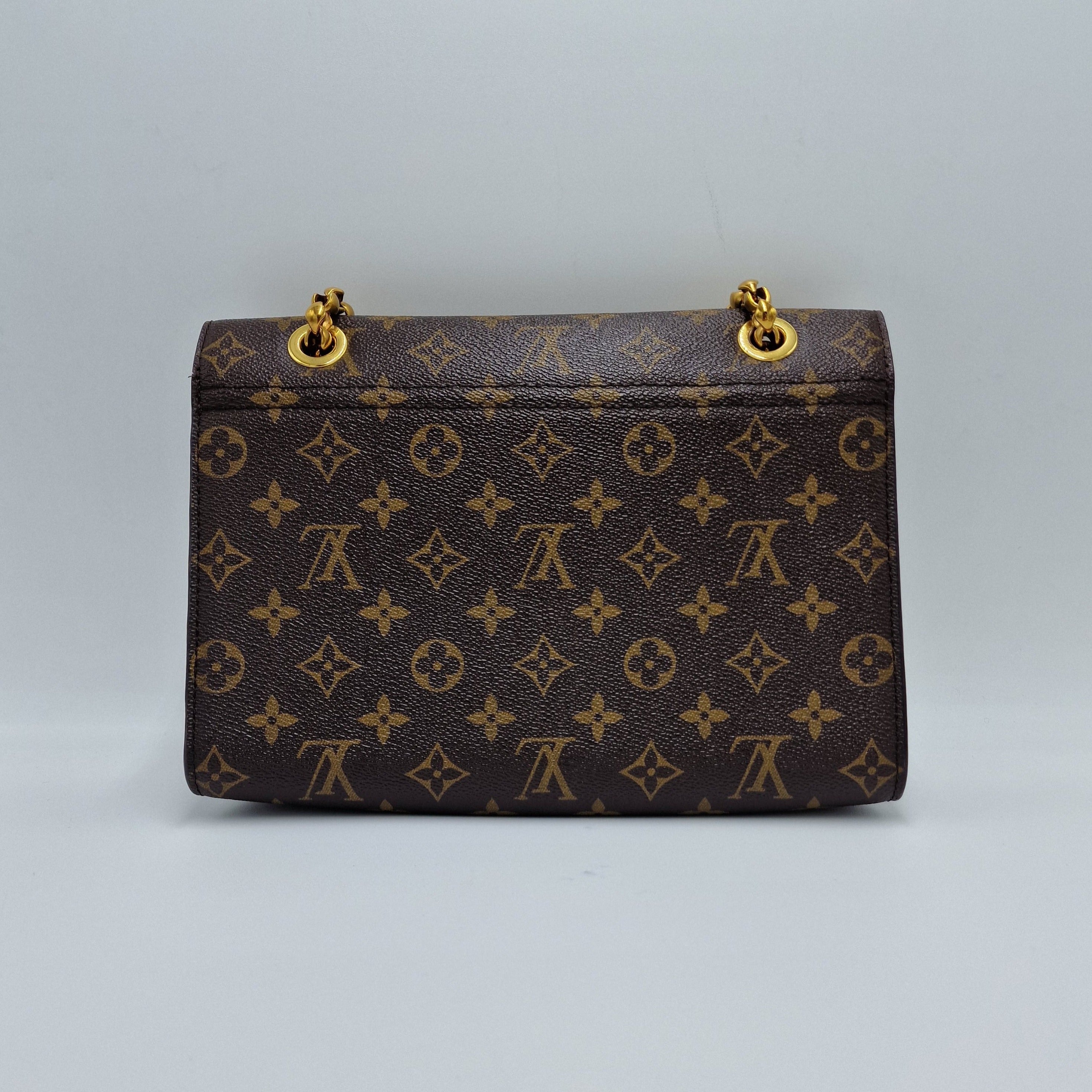 Louis Vuitton Victoire Bag