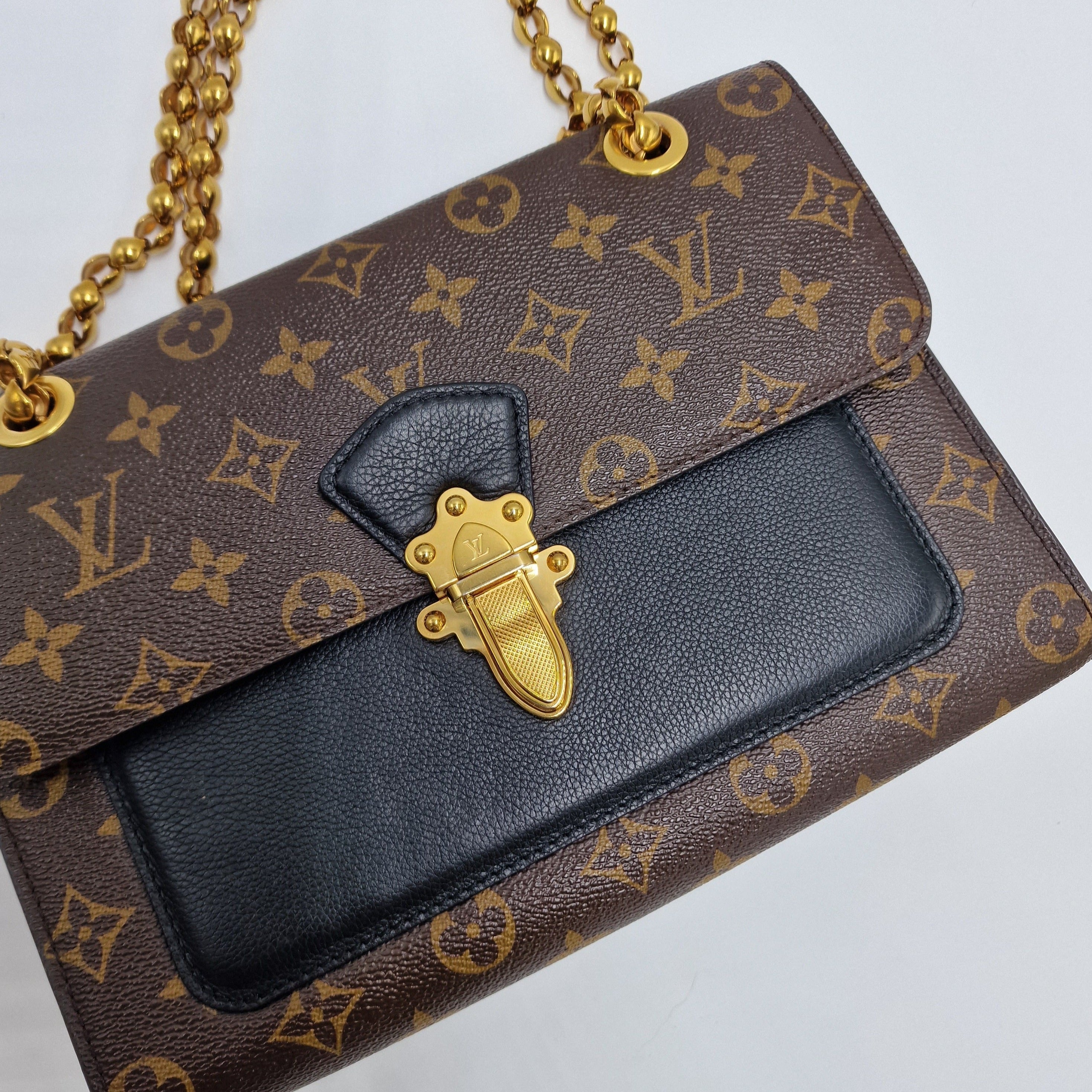 Louis Vuitton Victoire Bag