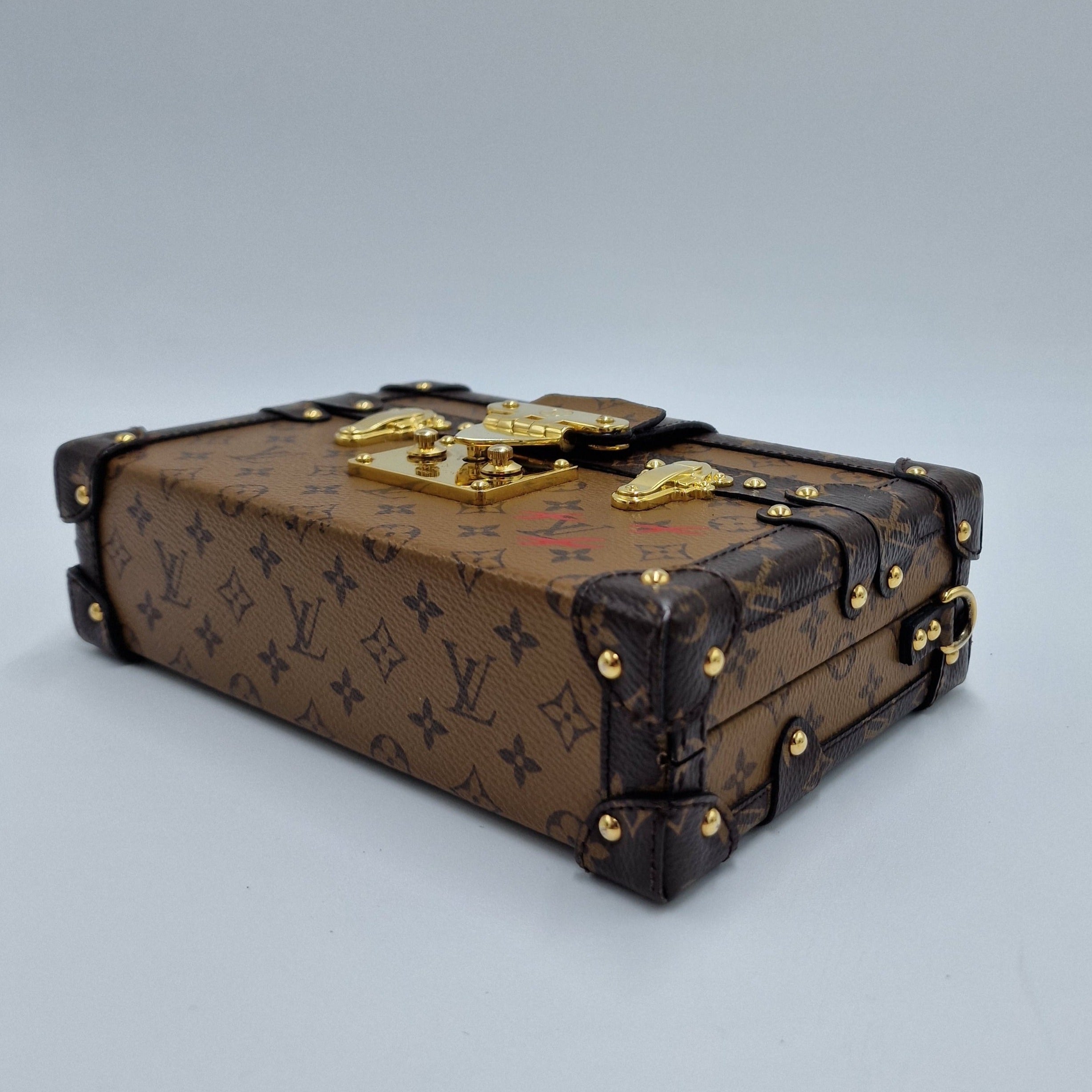 Louis Vuitton Petite Malle