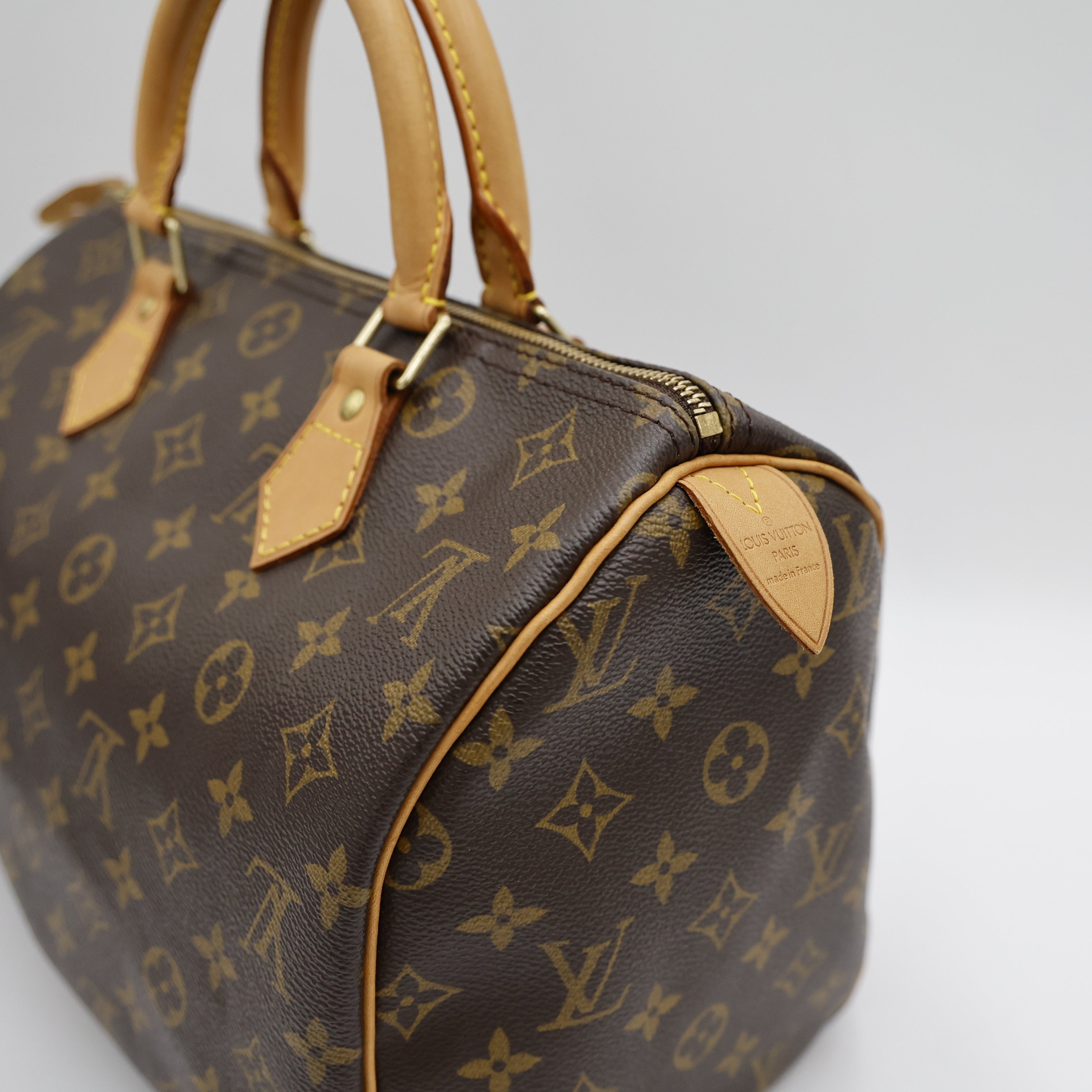 Louis Vuitton Speedy 30