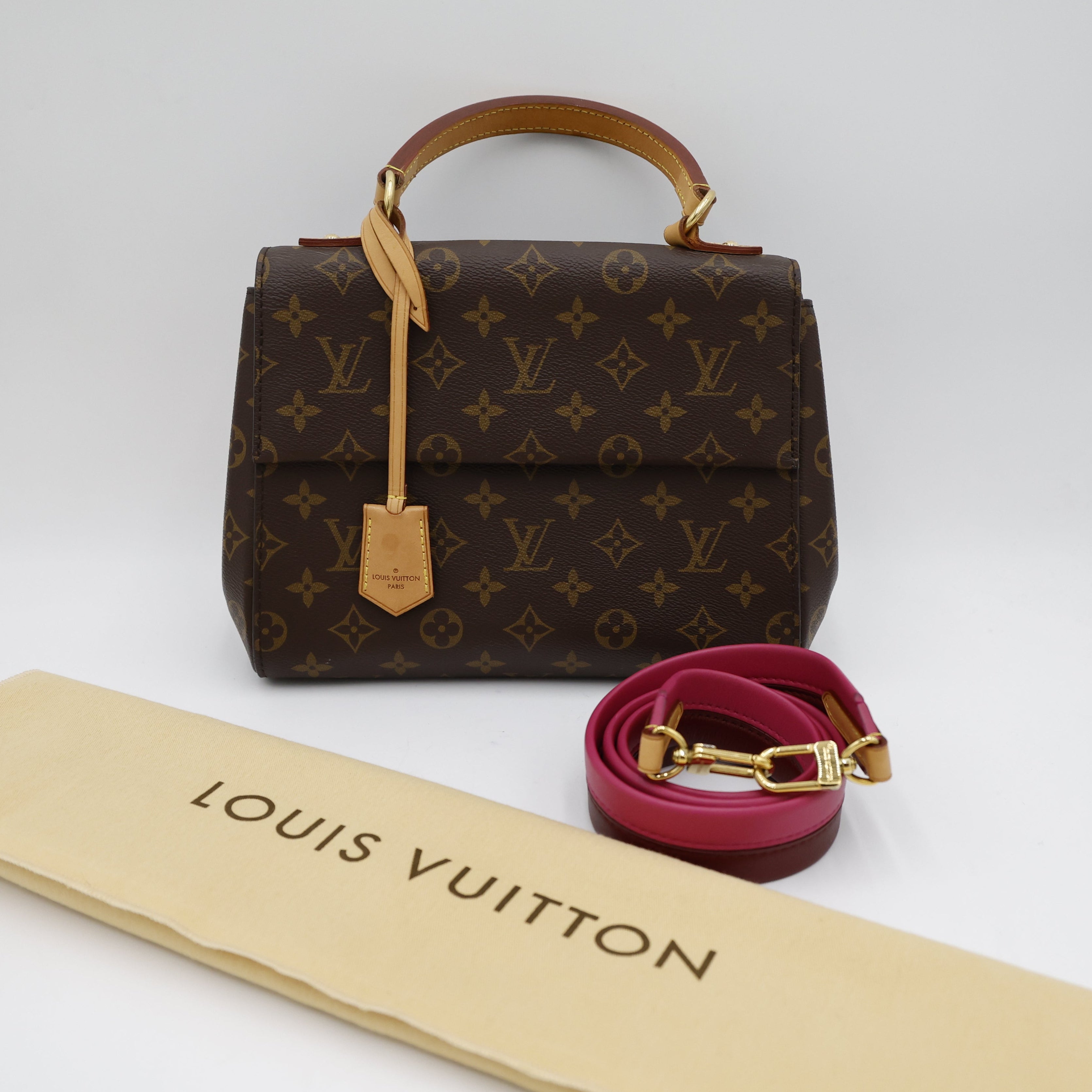 Louis Vuitton Cluny BB