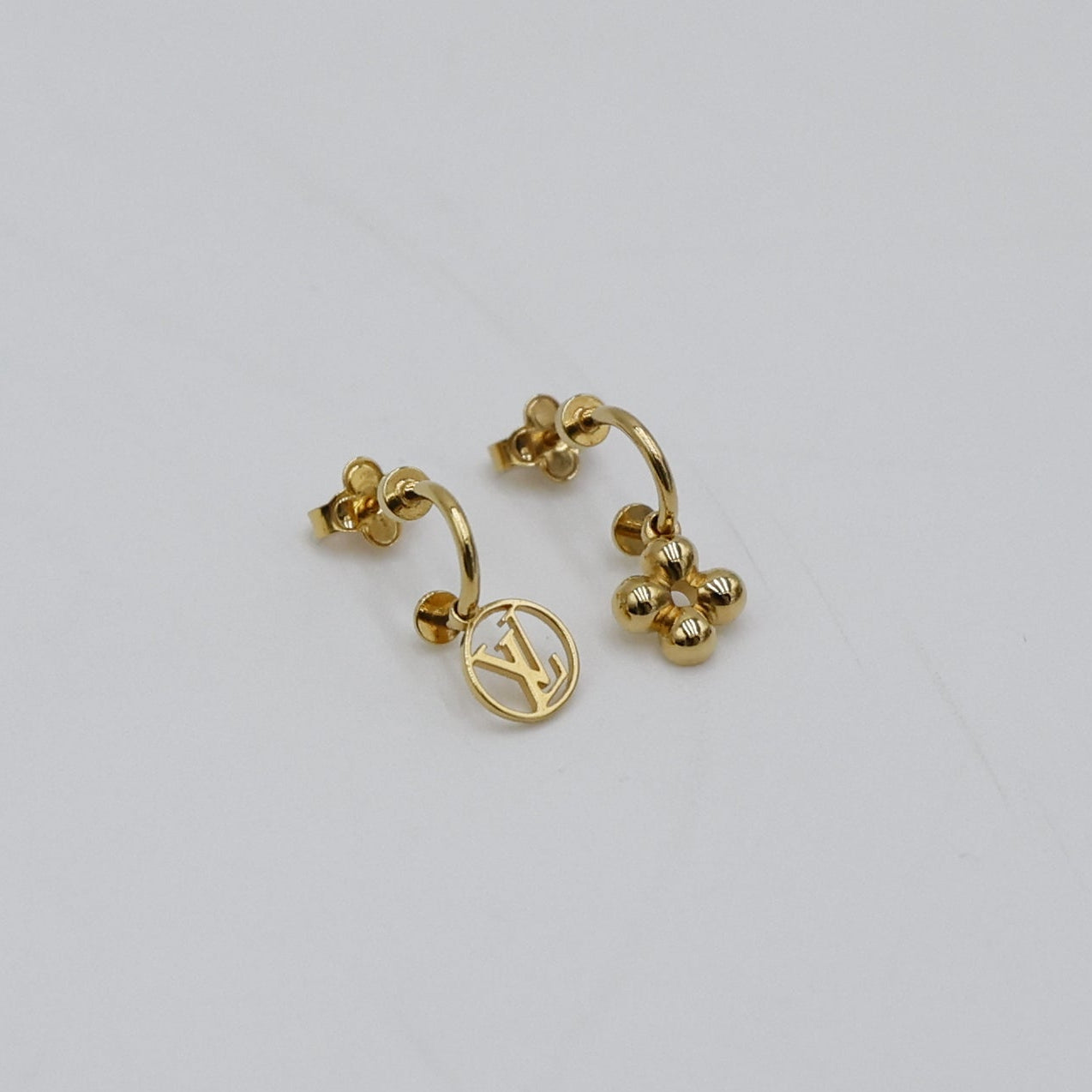 Louis Vuitton Flower Earrings