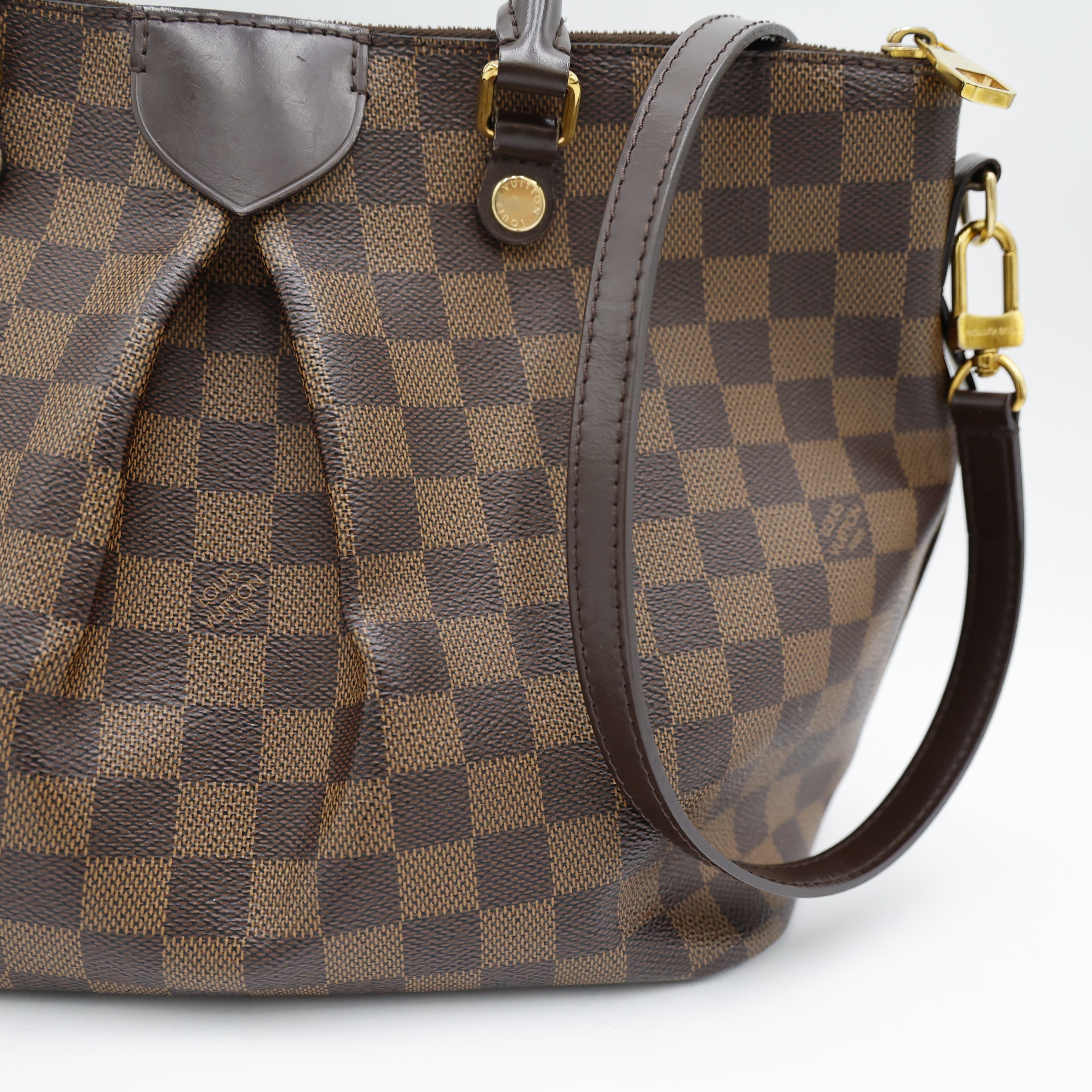 Louis Vuitton Sienna