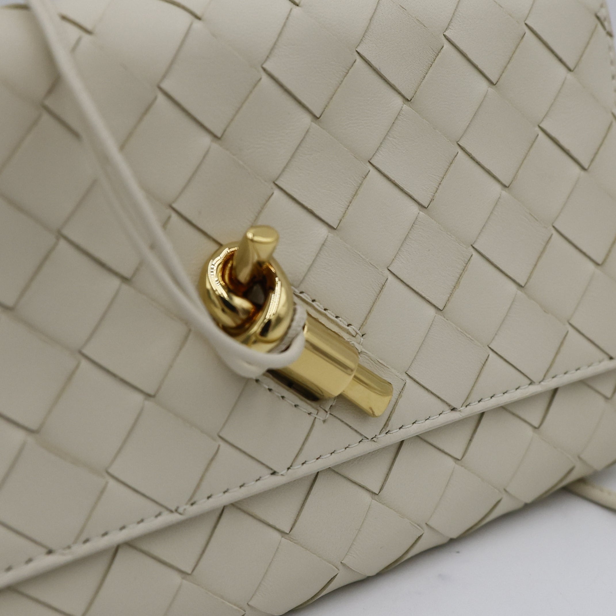 Balenciaga Candado Mármol