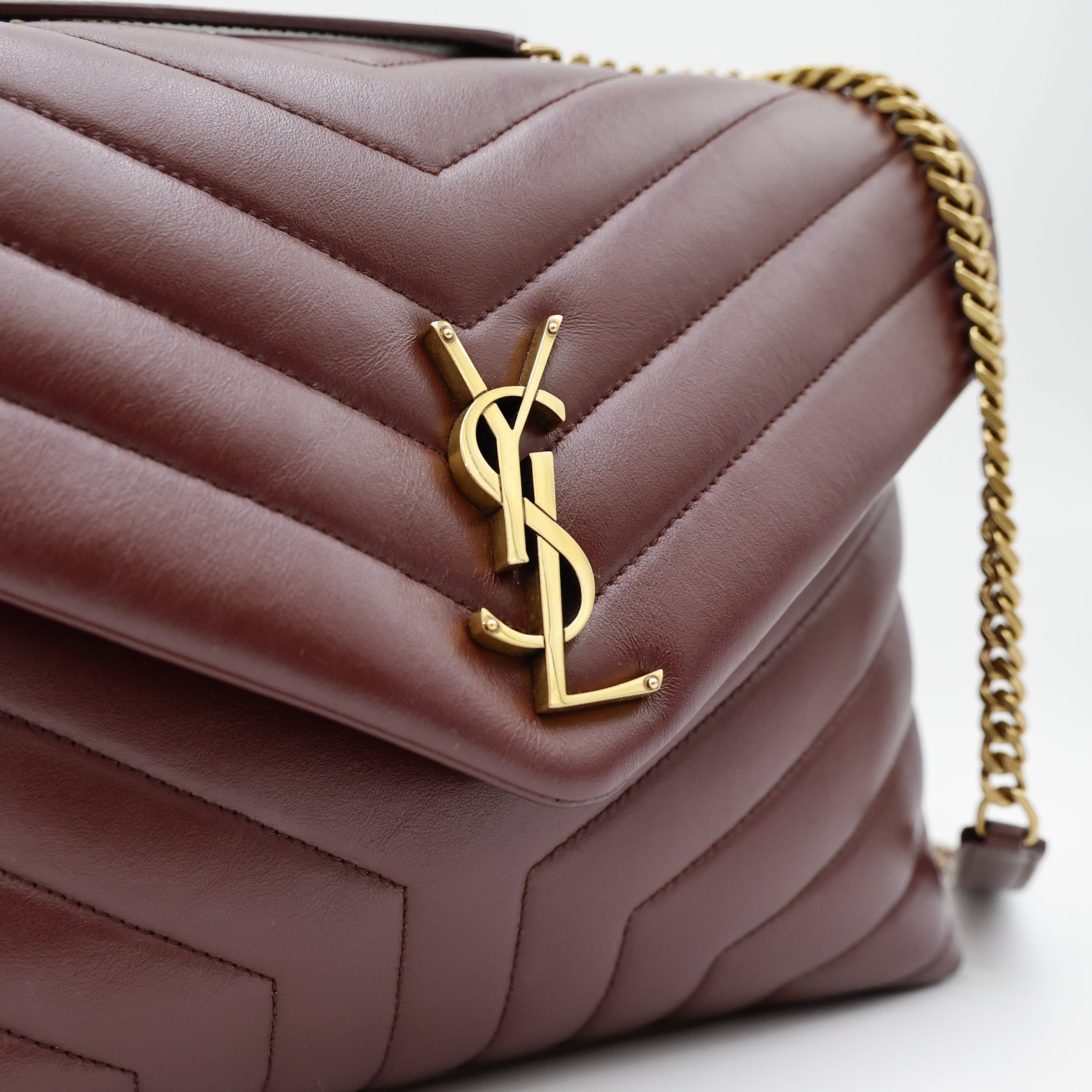 Saint Laurent Loulou