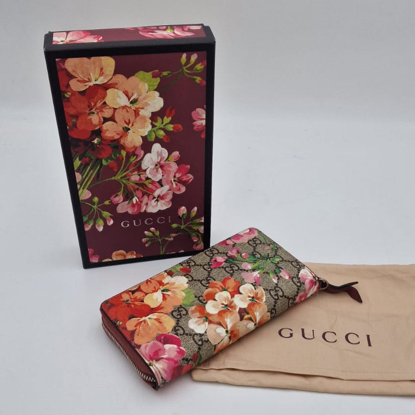 Gucci GG Bloom Wallet