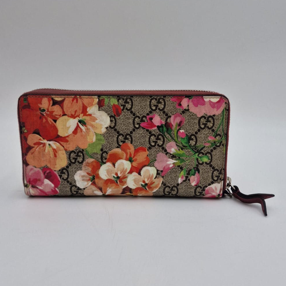 Gucci GG Bloom Wallet