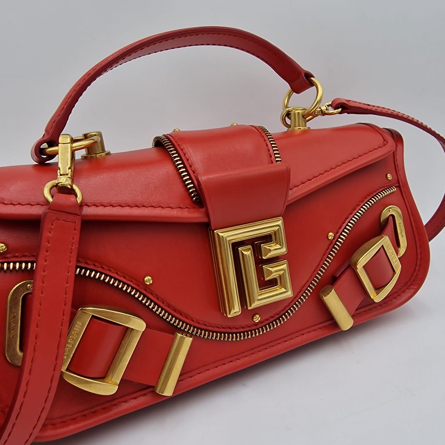 Gucci Pebbled Leather Small Swing Tote Fuchsia