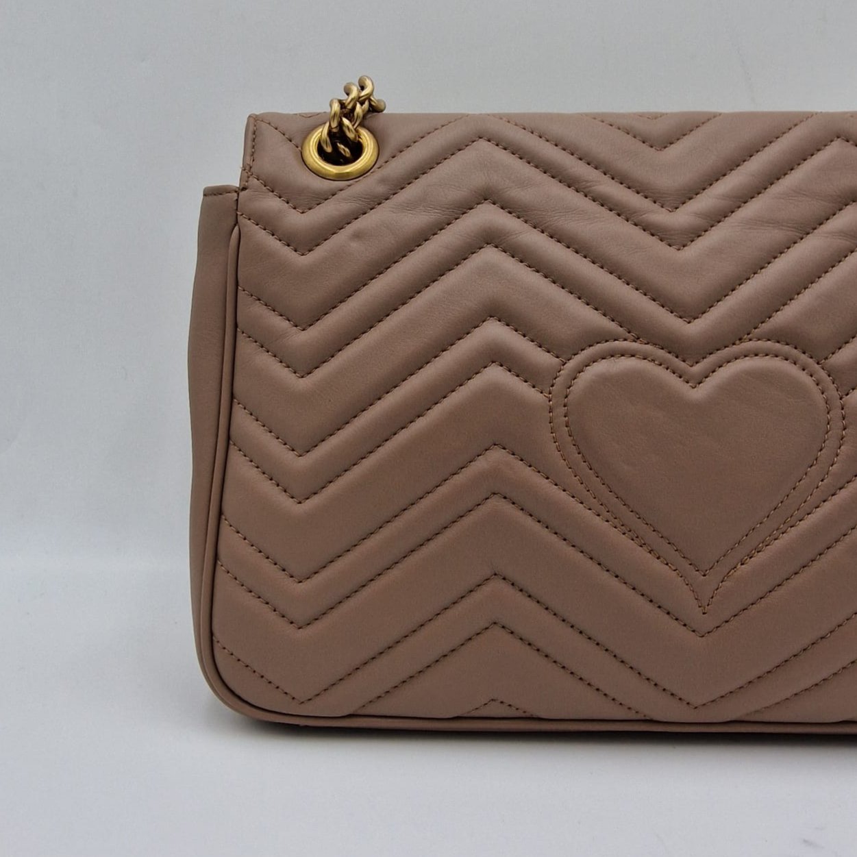 Gucci Marmont Medium Shoulder Bag