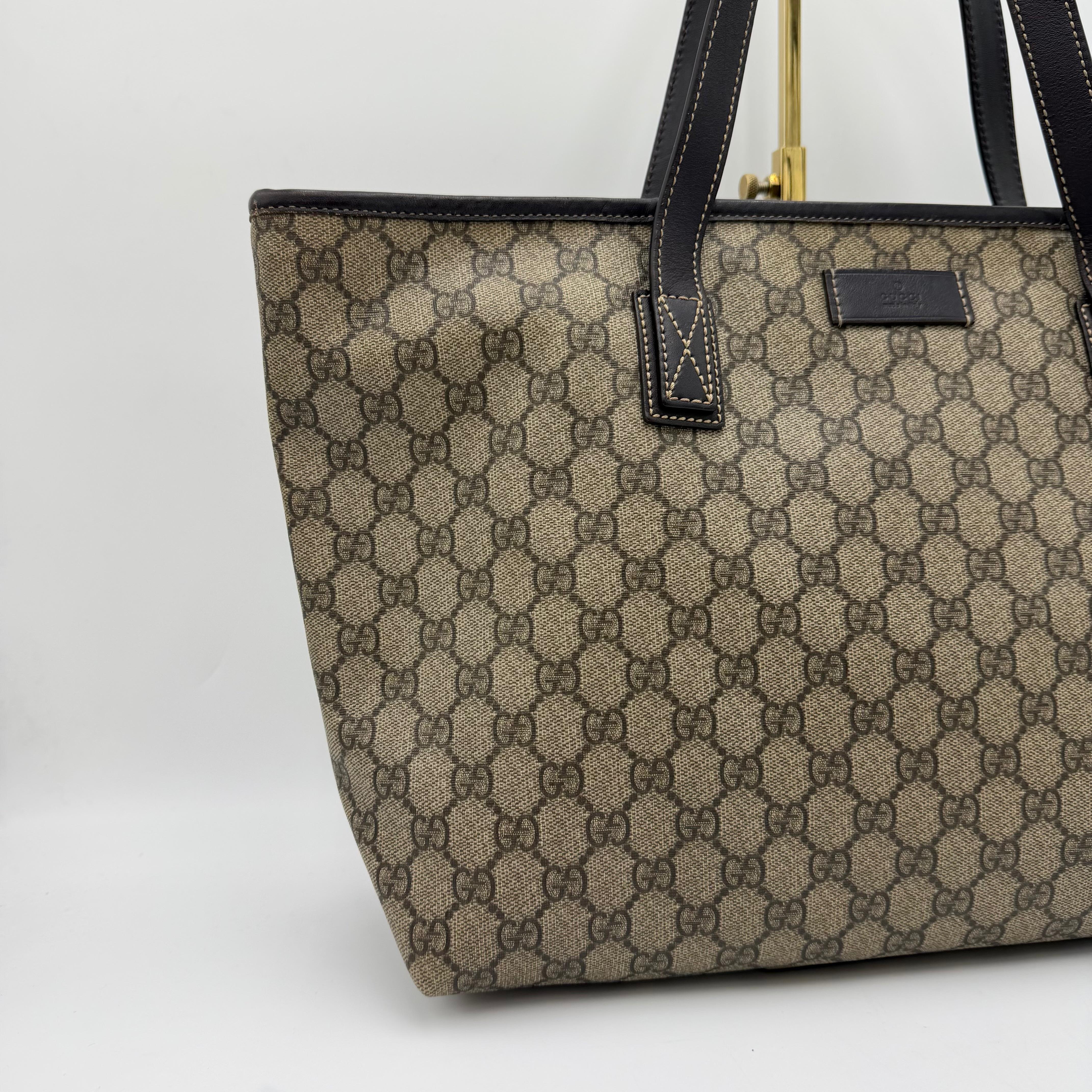 Bolso tote Gucci Ophidia GG mediano