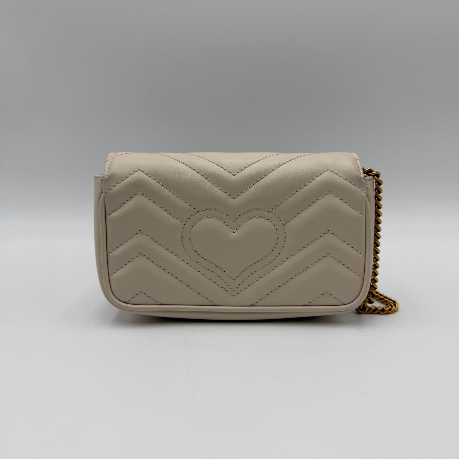 Gucci Super Mini Marmont