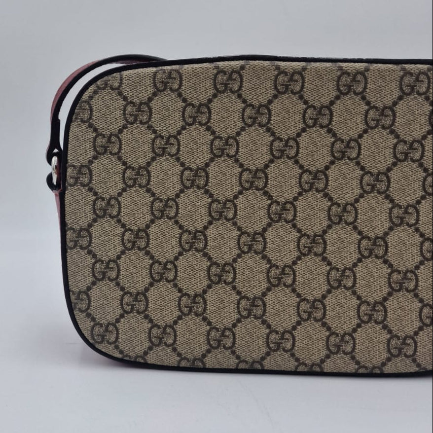 Gucci Supreme Camera Bag