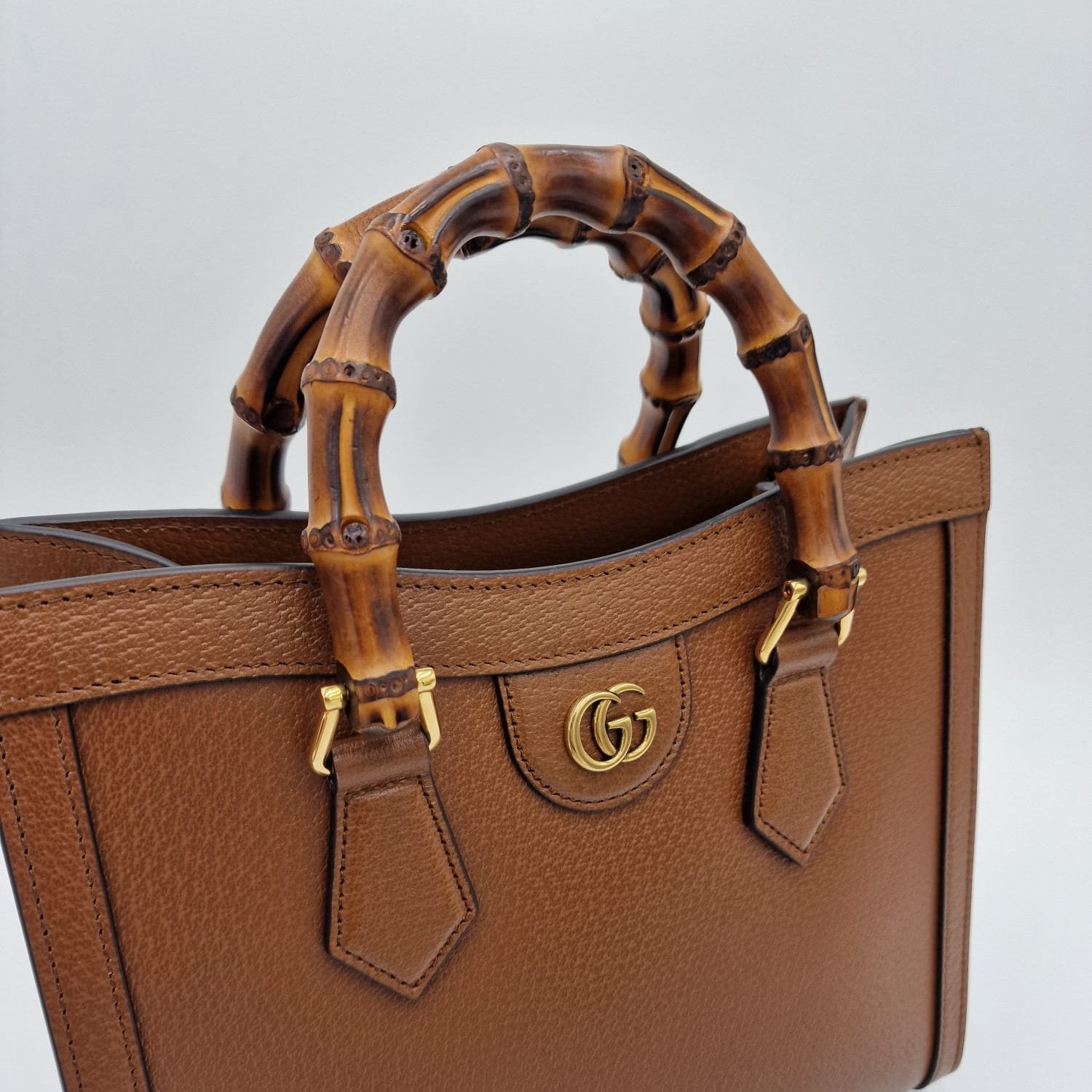 Gucci Diana Small Tote