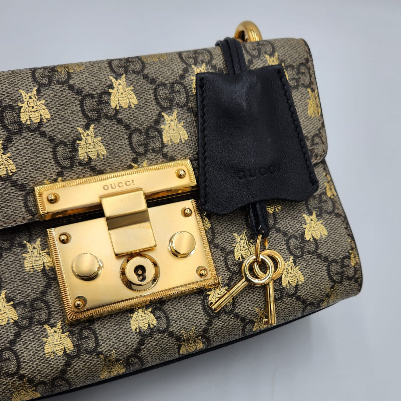 Gucci GG Supreme Bees