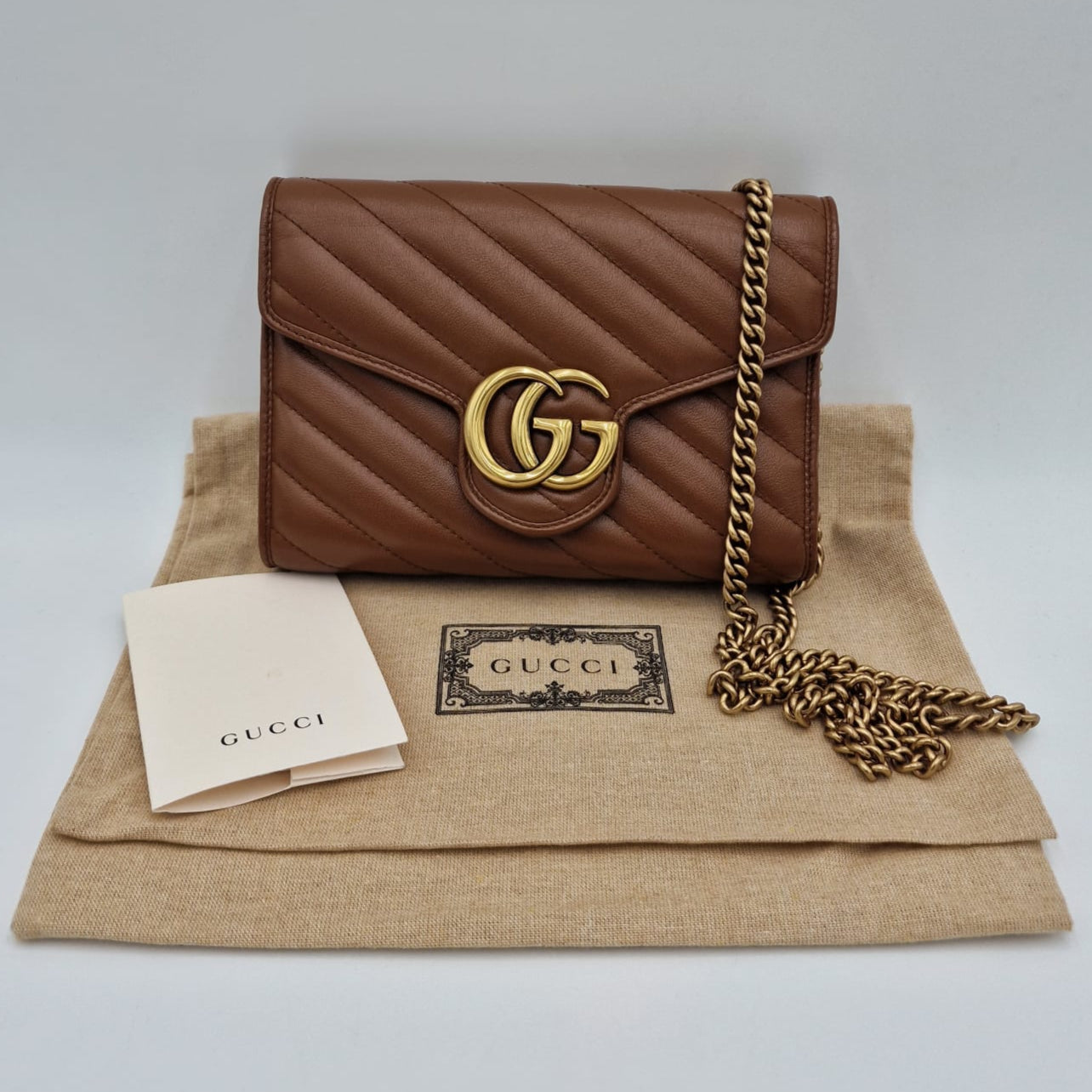 Gucci GG Marmont super mini bag