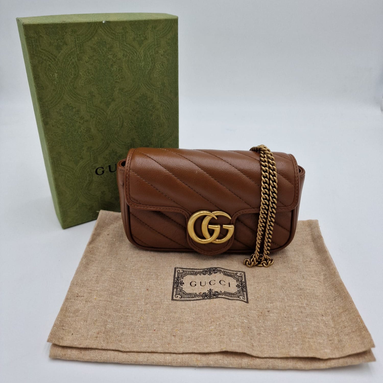 Gucci Super Mini Marmont
