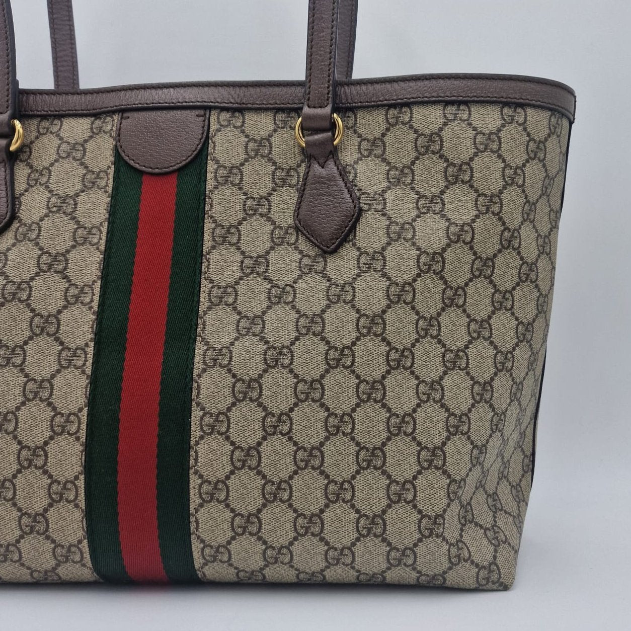 Bolso tote Gucci Ophidia GG mediano