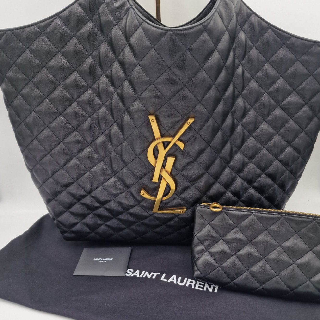 Saint Laurent Icare Maxi Shopping Bag