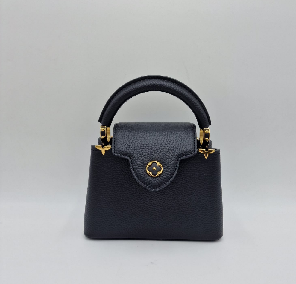 Louis Vuitton Mini Capucines