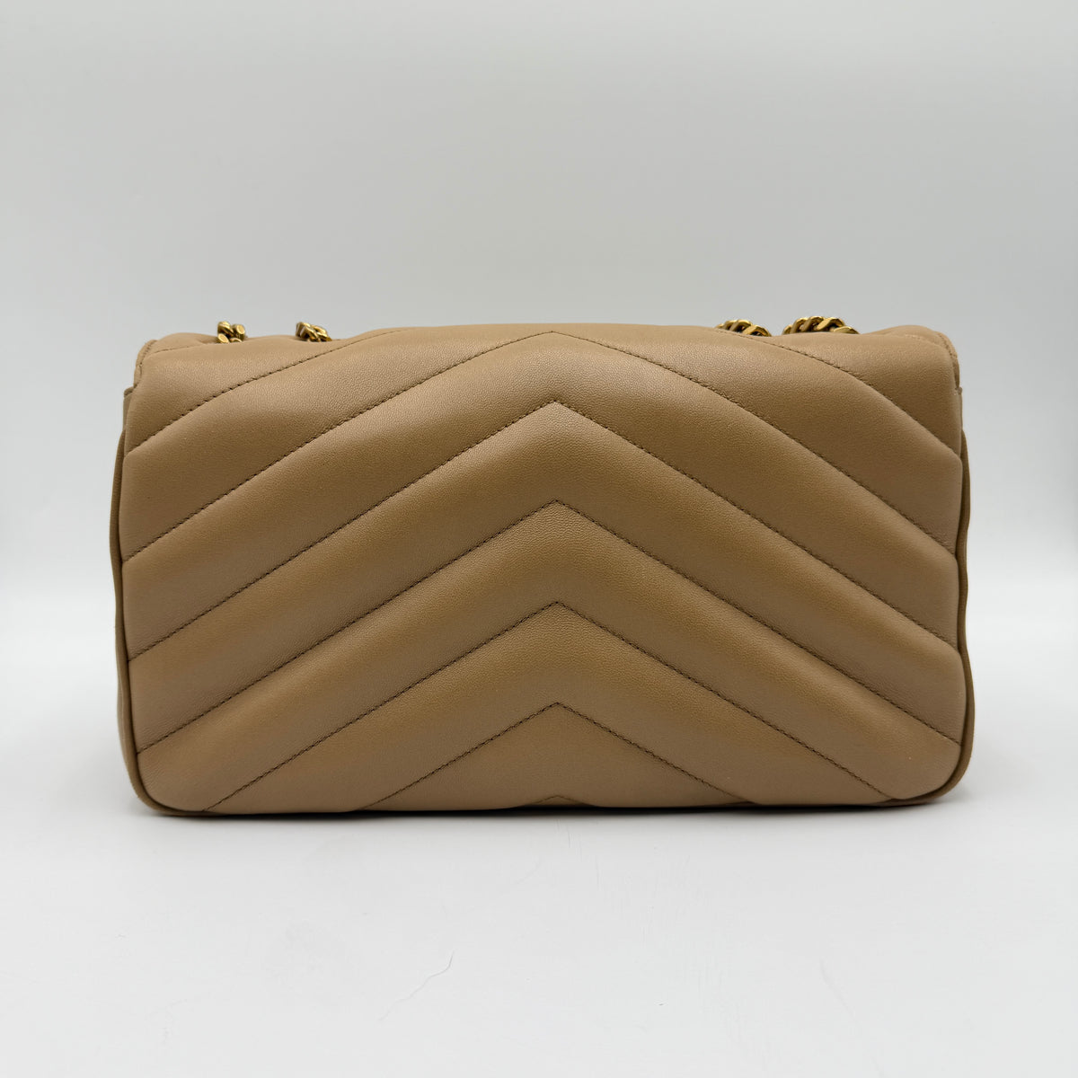 Saint Laurent Loulou Medium.