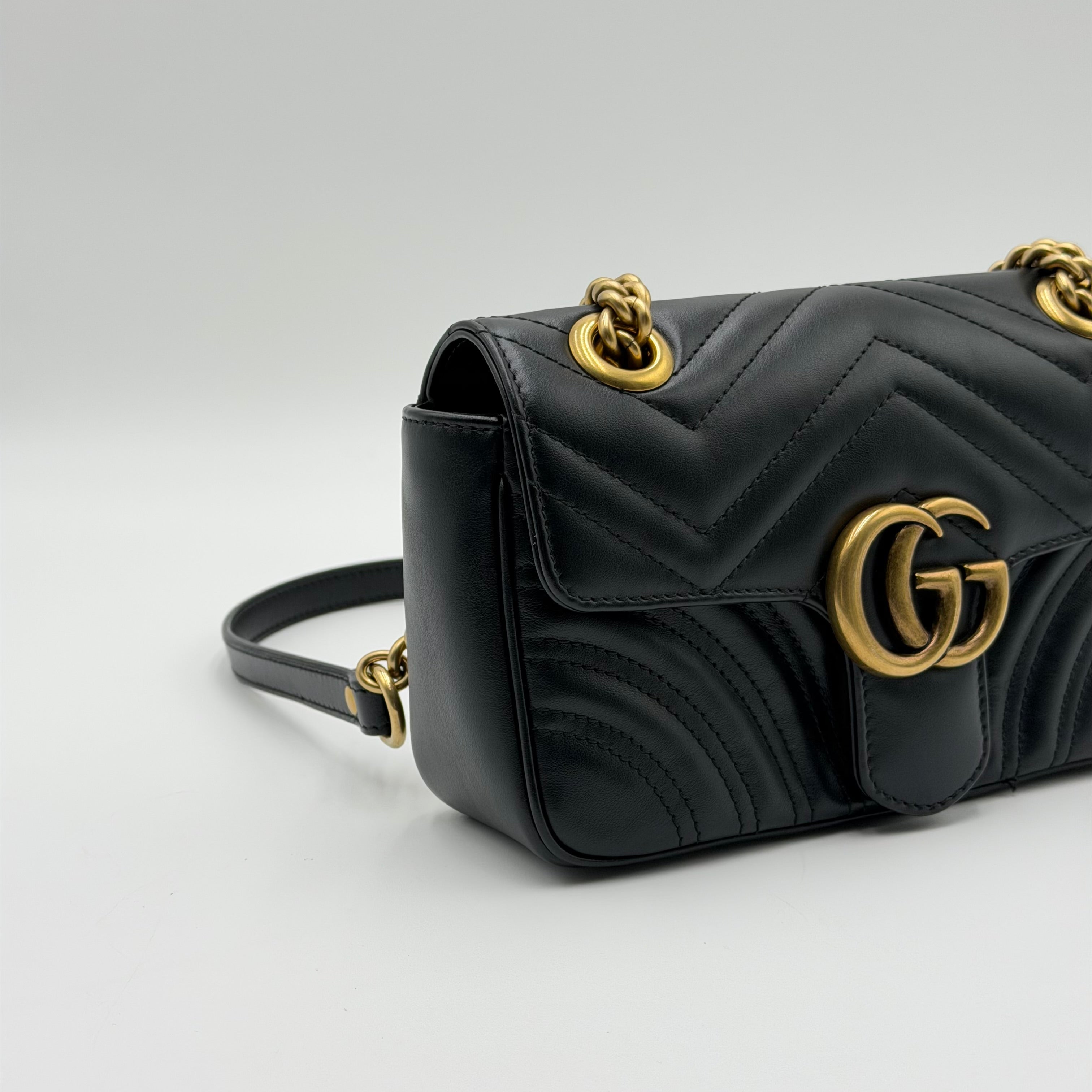 Gucci Marmont Cuero Rosa