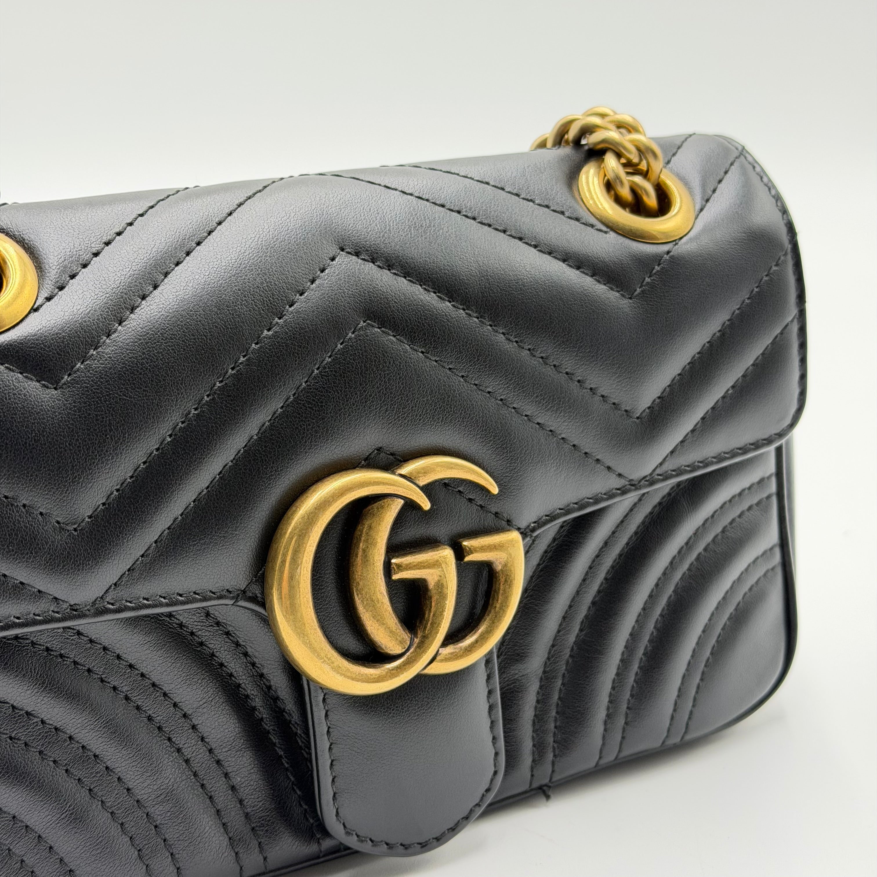 Gucci Marmont Cuero Rosa