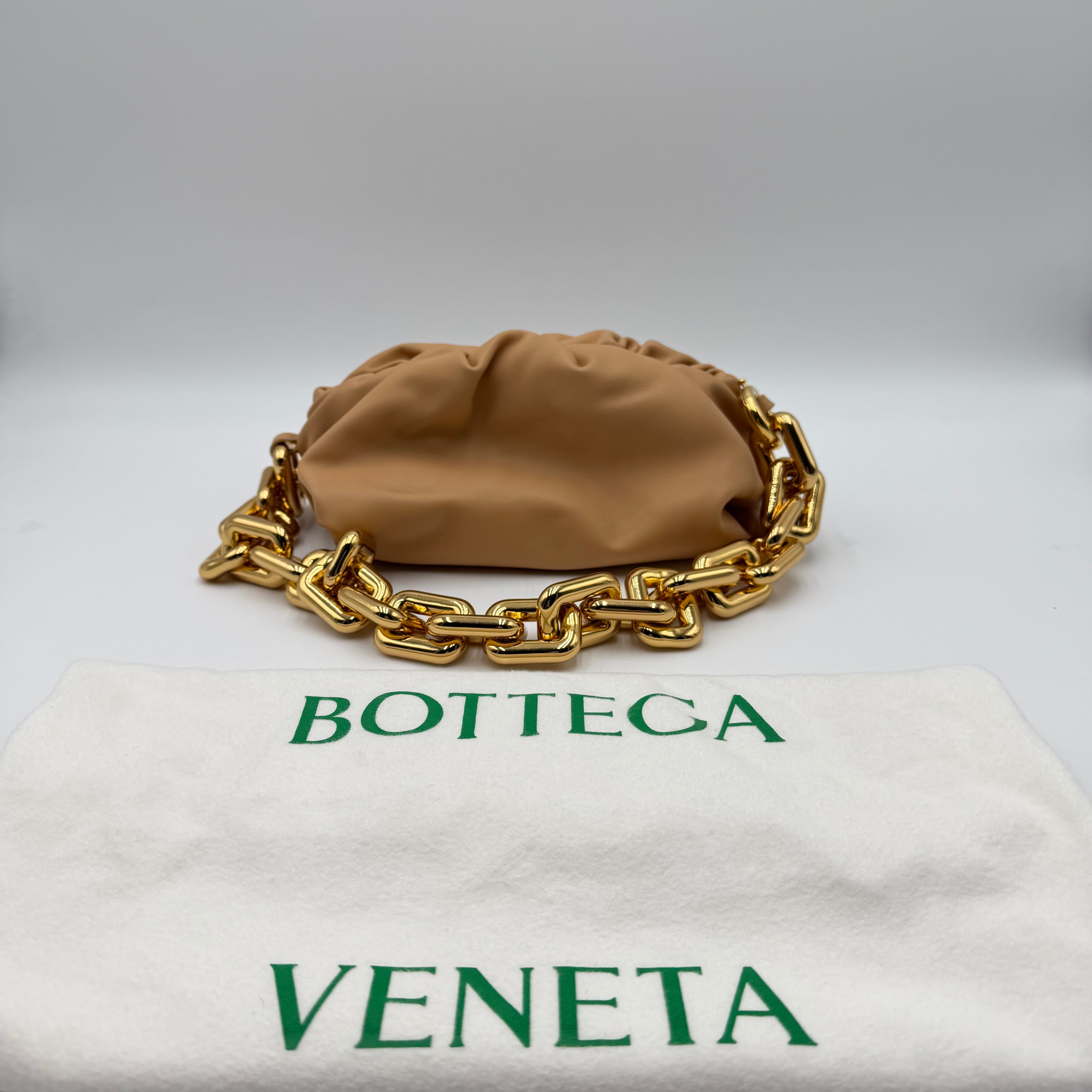 Louis Vuitton Pont 9 Cream