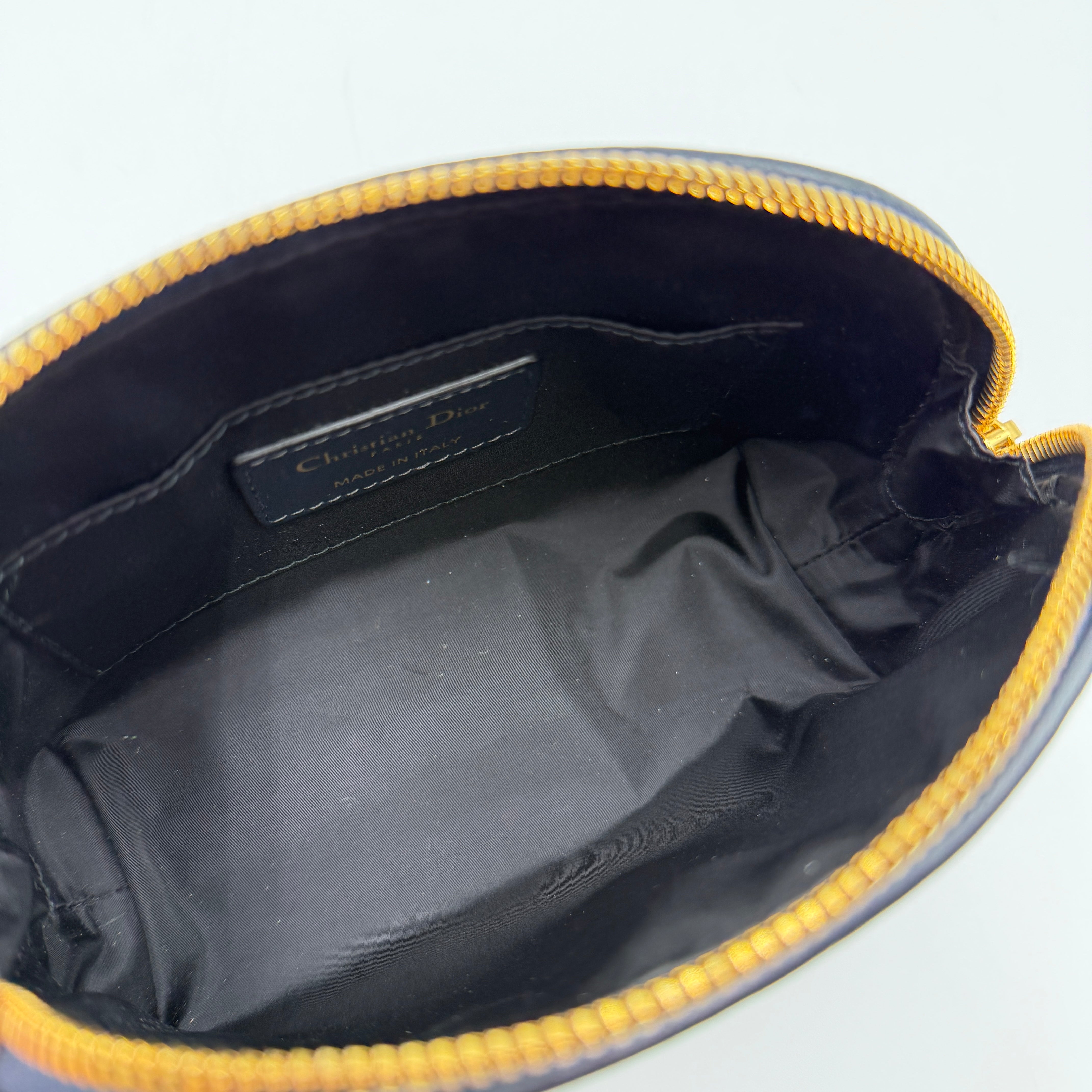 Dior 30 Montaigne Afrodite Pouch