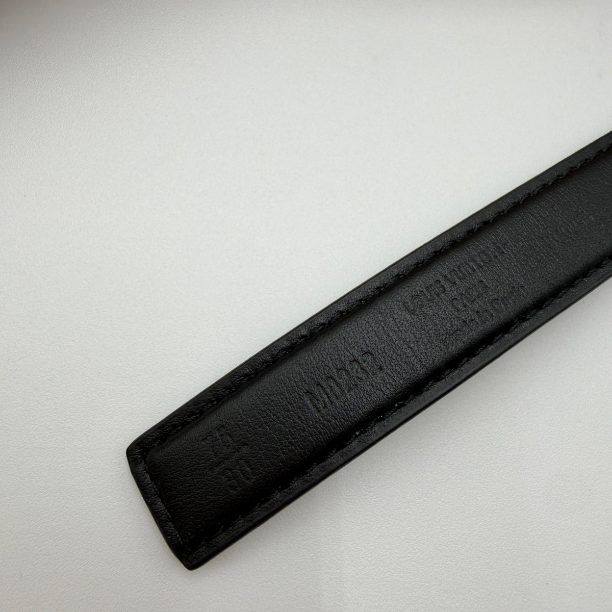 Louis Vuitton Pretty Reversible Belt
