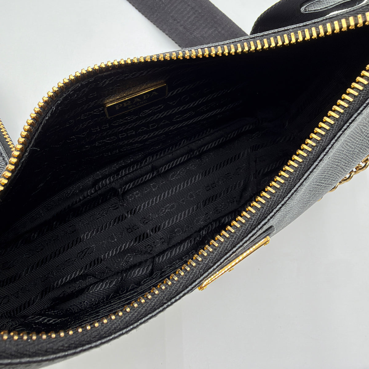 Prada Re-Edition 2005
