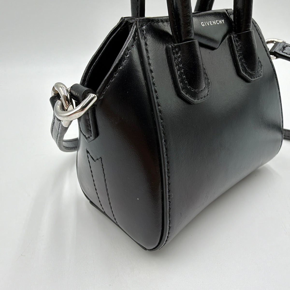 Givenchy Micro Antigona