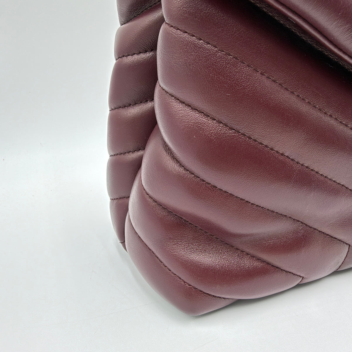 Saint Laurent Loulou Medium