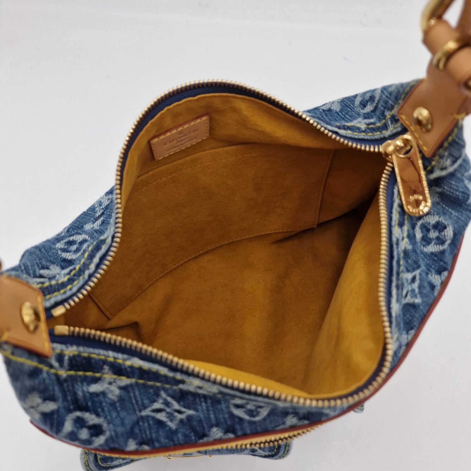 Louis Vuitton Baggy PM