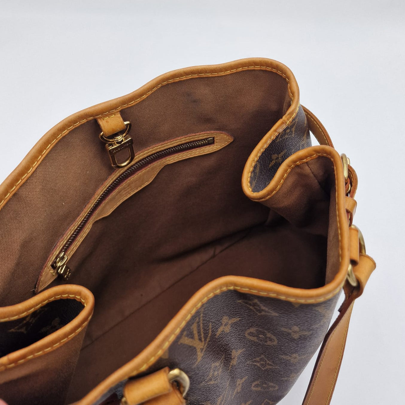 Louis Vuitton Batignolles