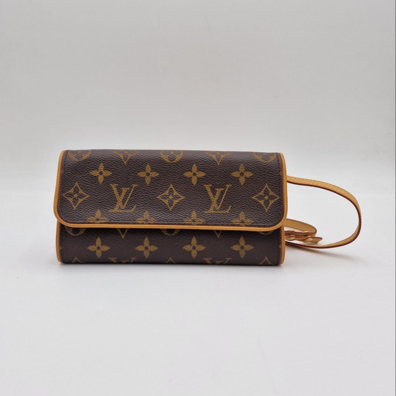 Louis Vuitton Pochette Twin PM Monogram