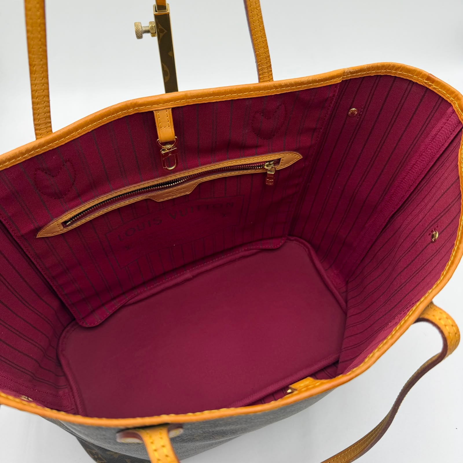 Louis Vuitton MM Neverfull Monogram