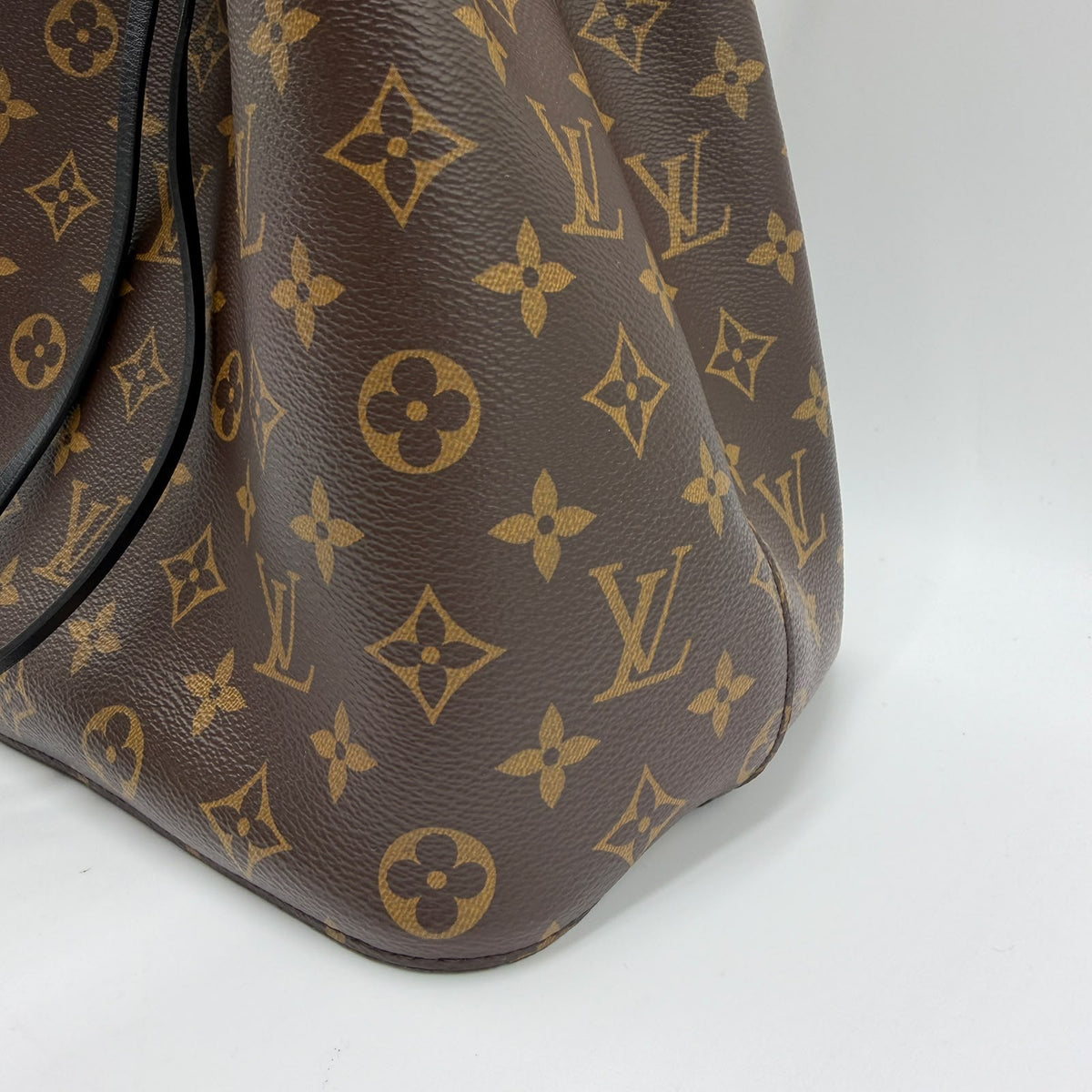 Louis Vuitton NéoNoé MM Monogram