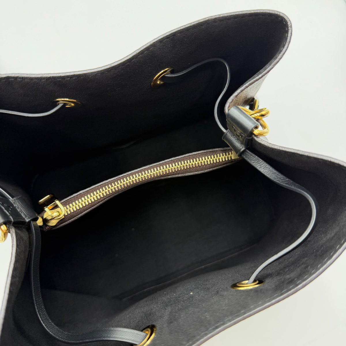 Louis Vuitton NéoNoé MM Monogram