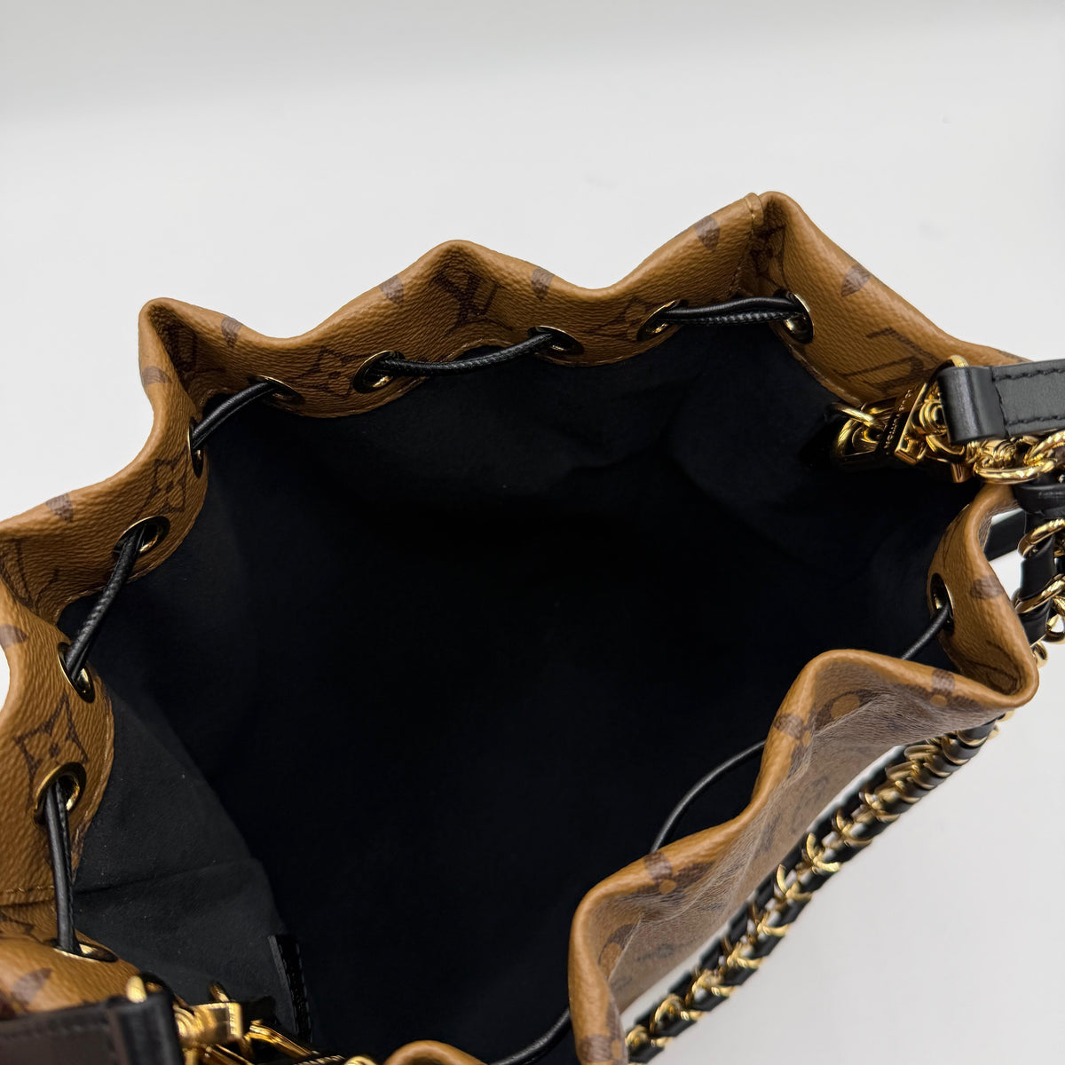Louis Vuitton Noé Trunk PM