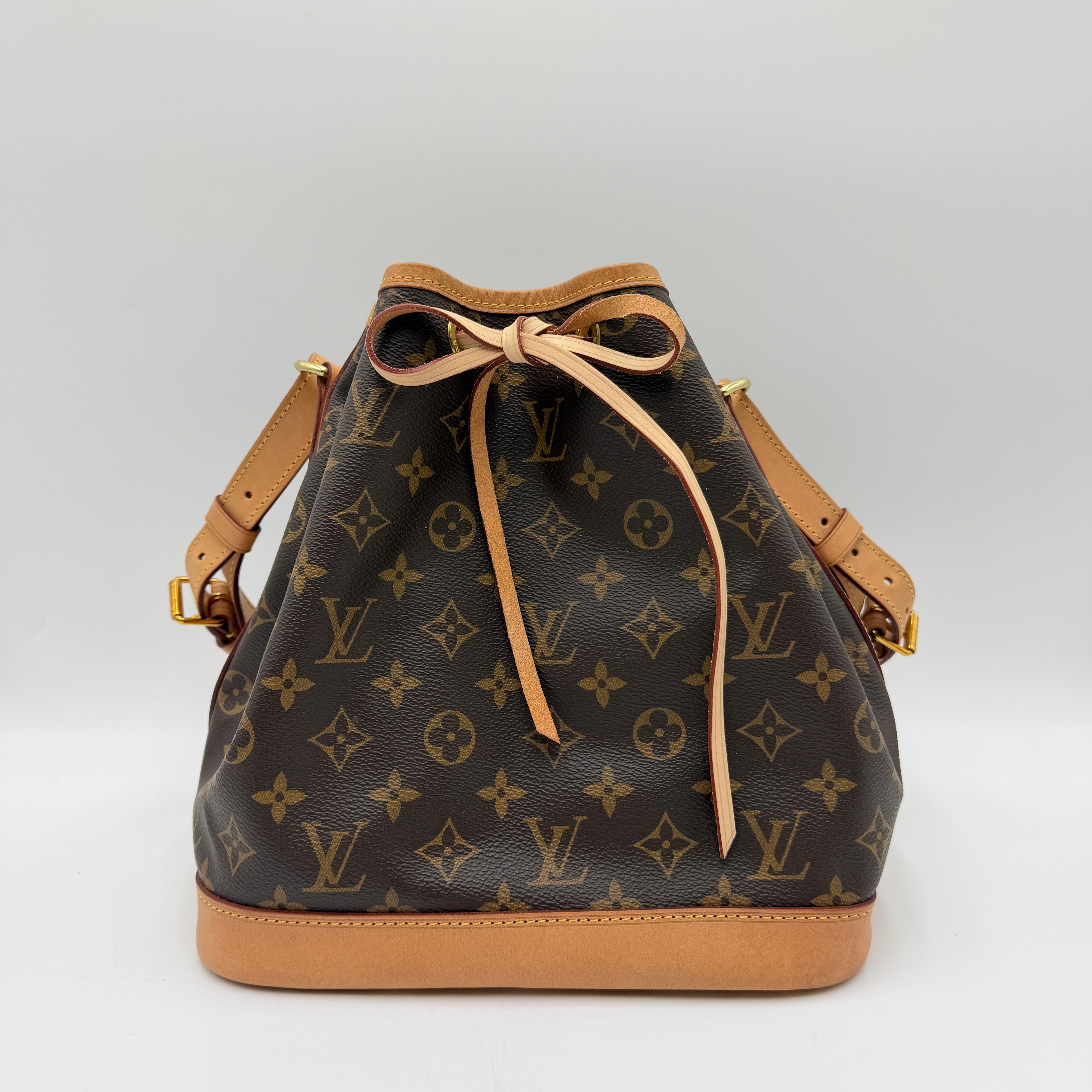 Louis Vuitton Petit Noé Monogram