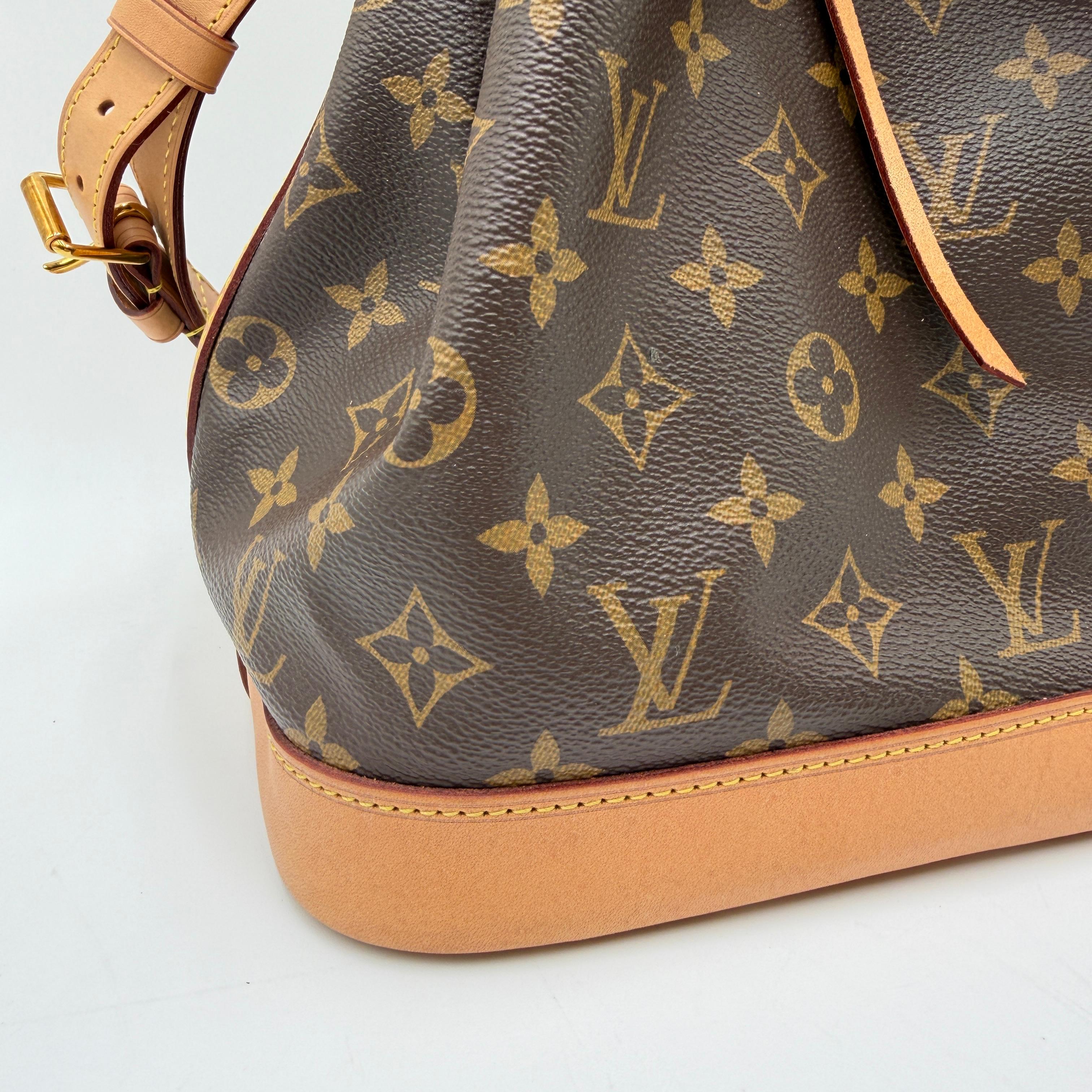 Louis Vuitton Petit Noé Monogram