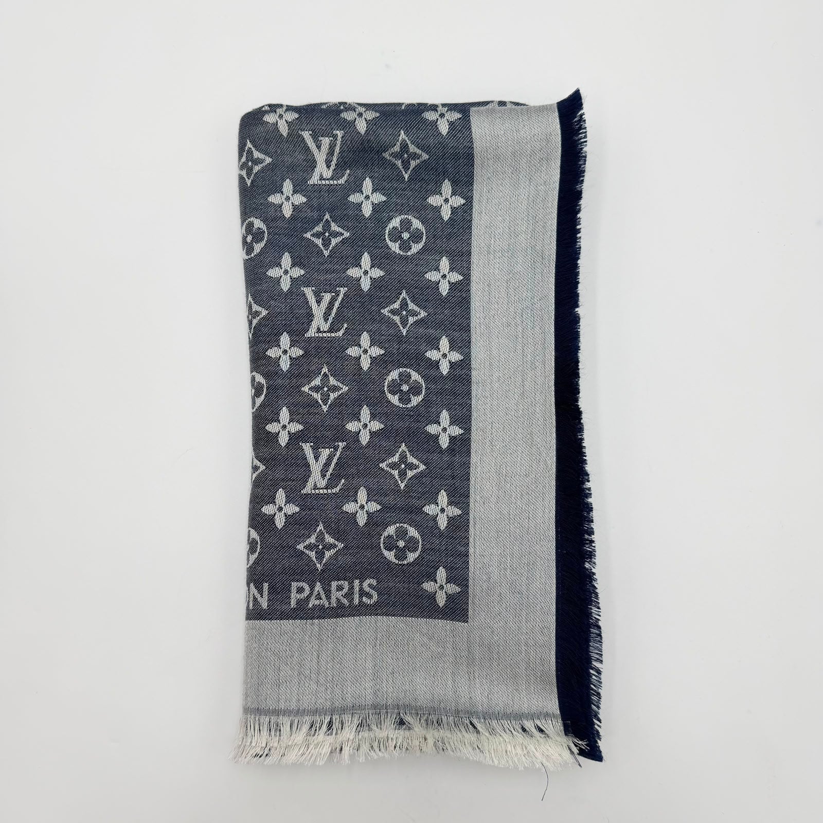 Louis Vuitton Scarf Monogram