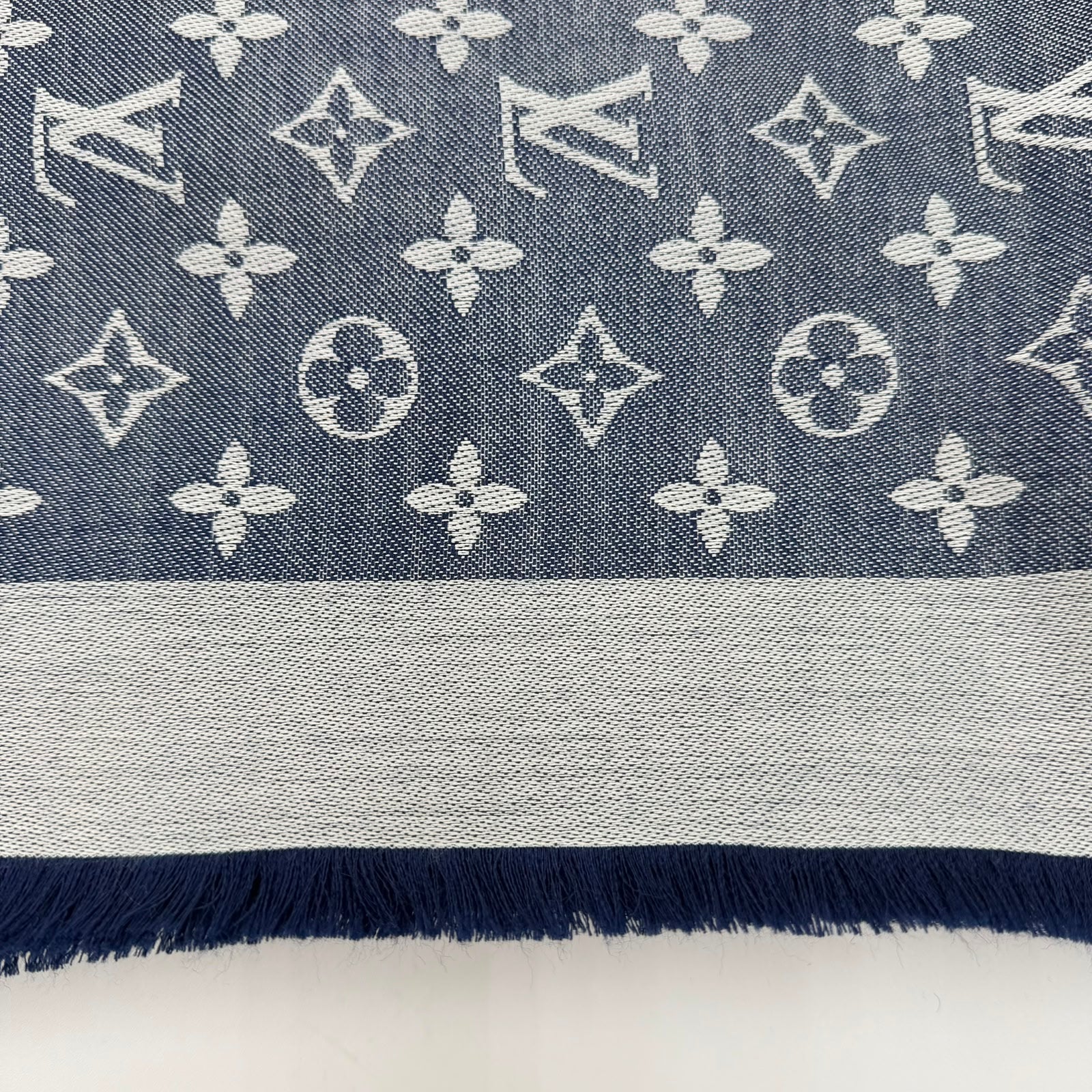 Louis Vuitton Scarf Monogram