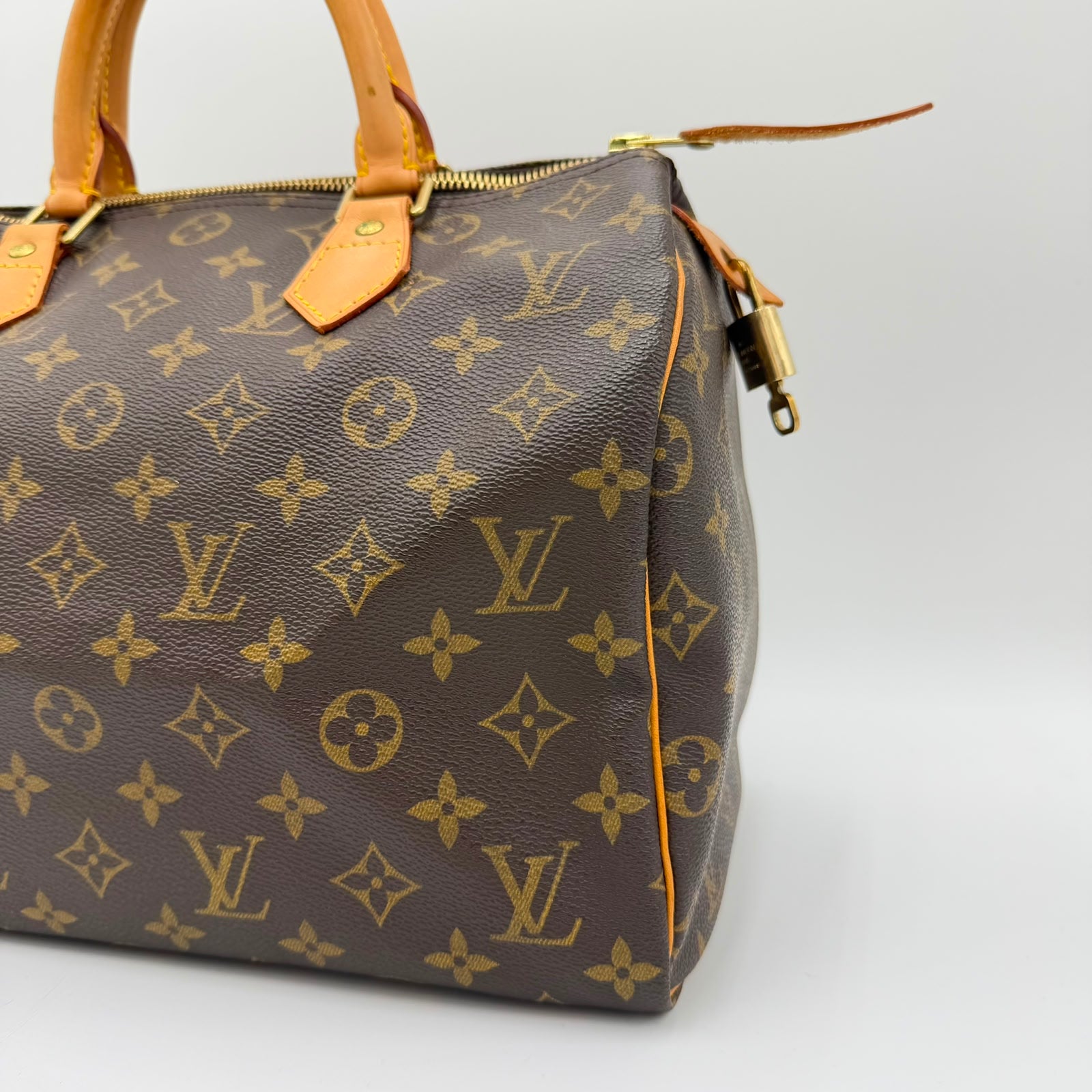 Louis Vuitton Rápido 30