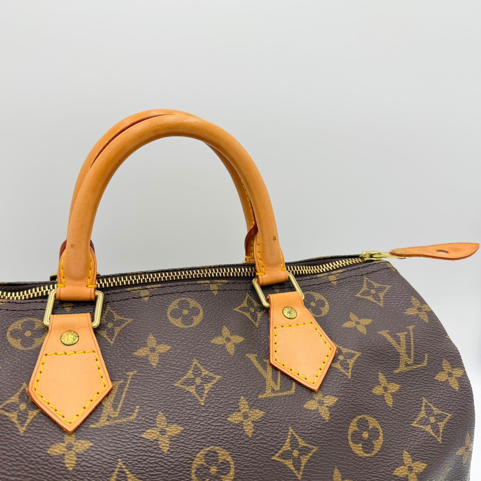 Louis Vuitton Rápido 30