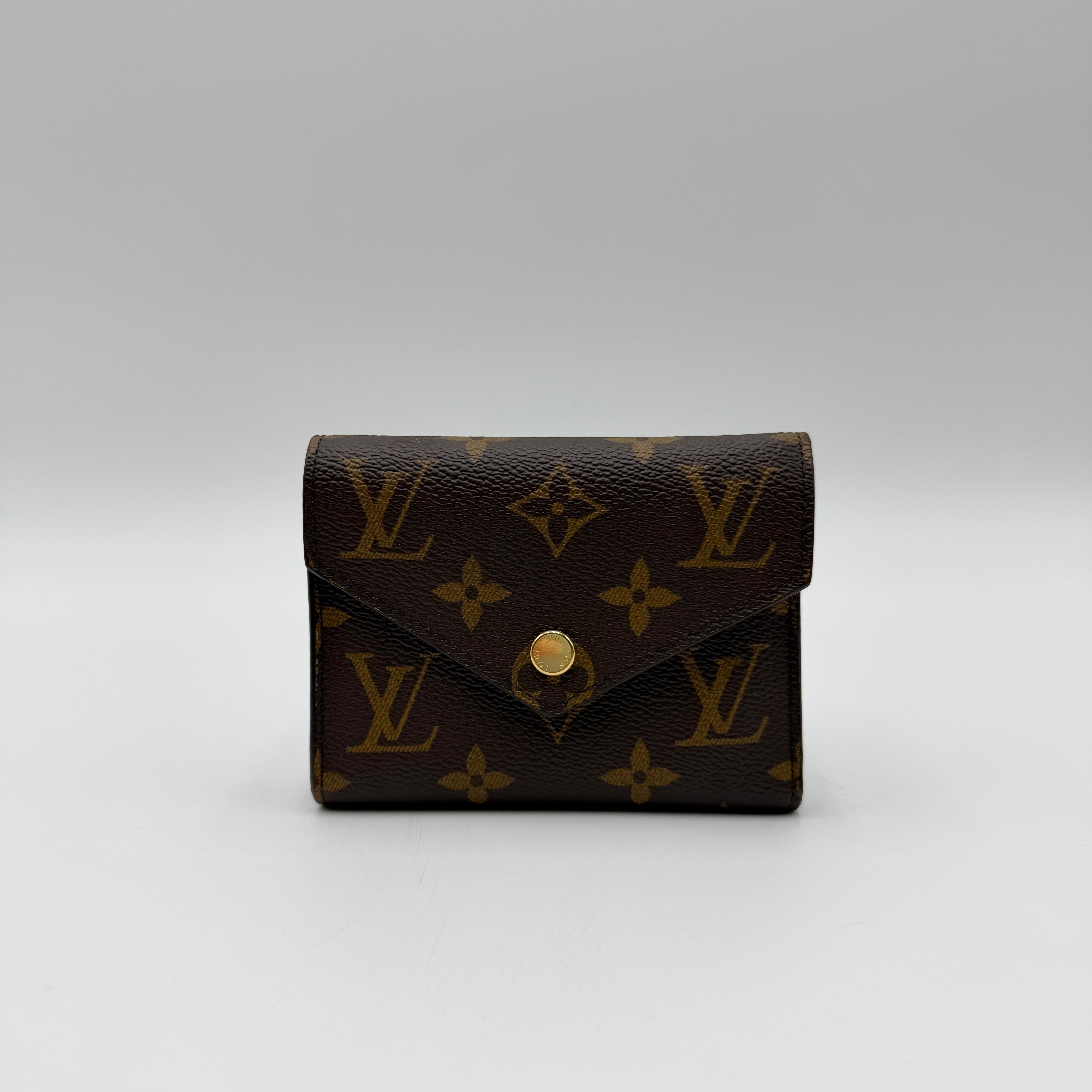 Louis Vuitton Victorine