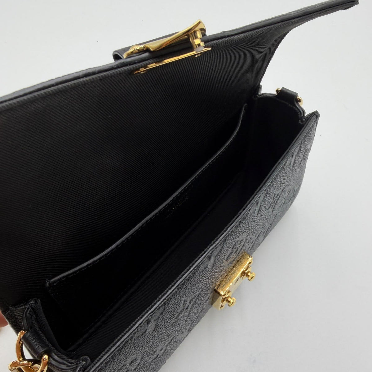 Louis Vuitton Wallet On Chain Métis
